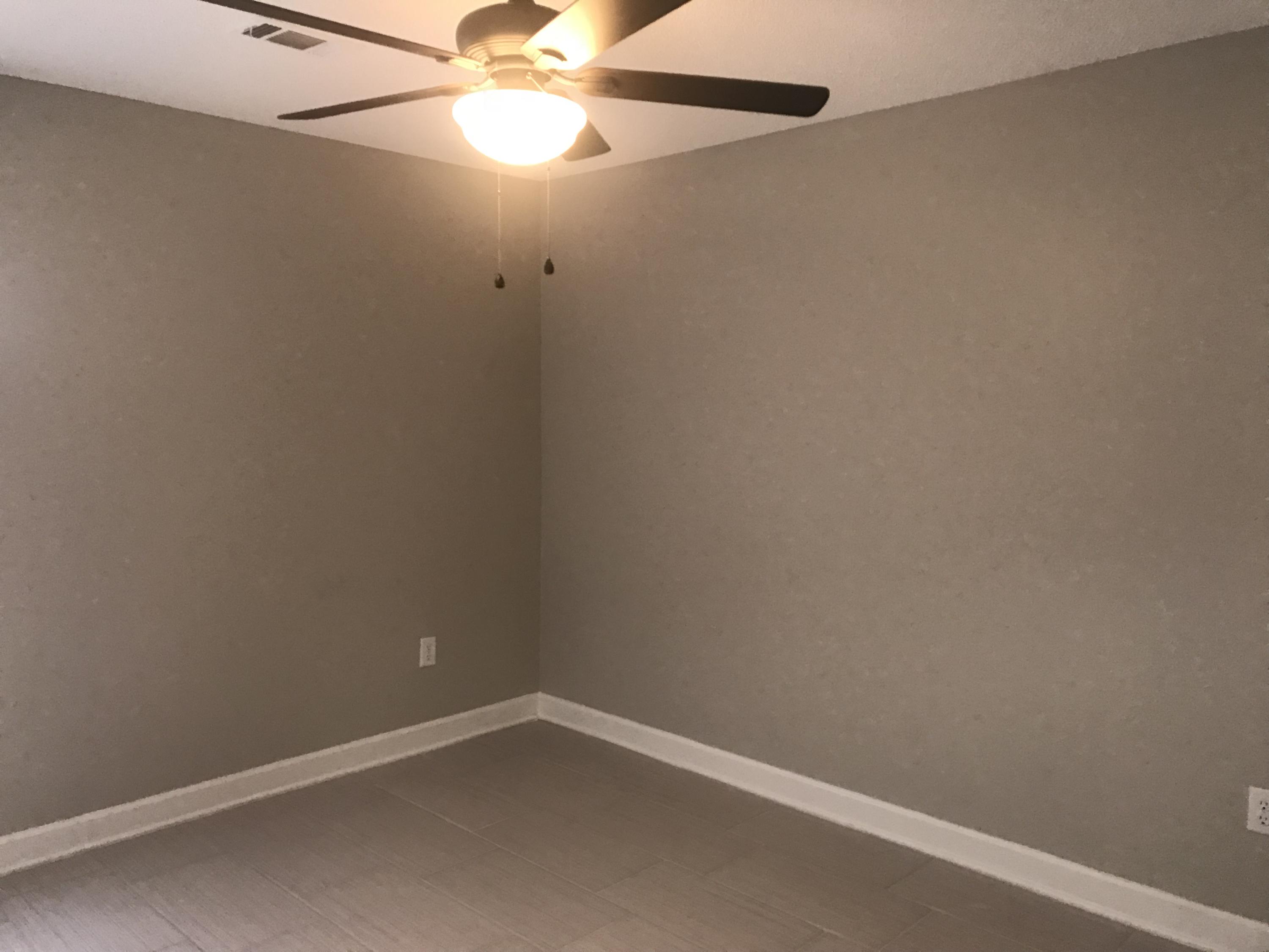 LAKESIDE CONDO AT BLUEWATER BAY - Residential Lease