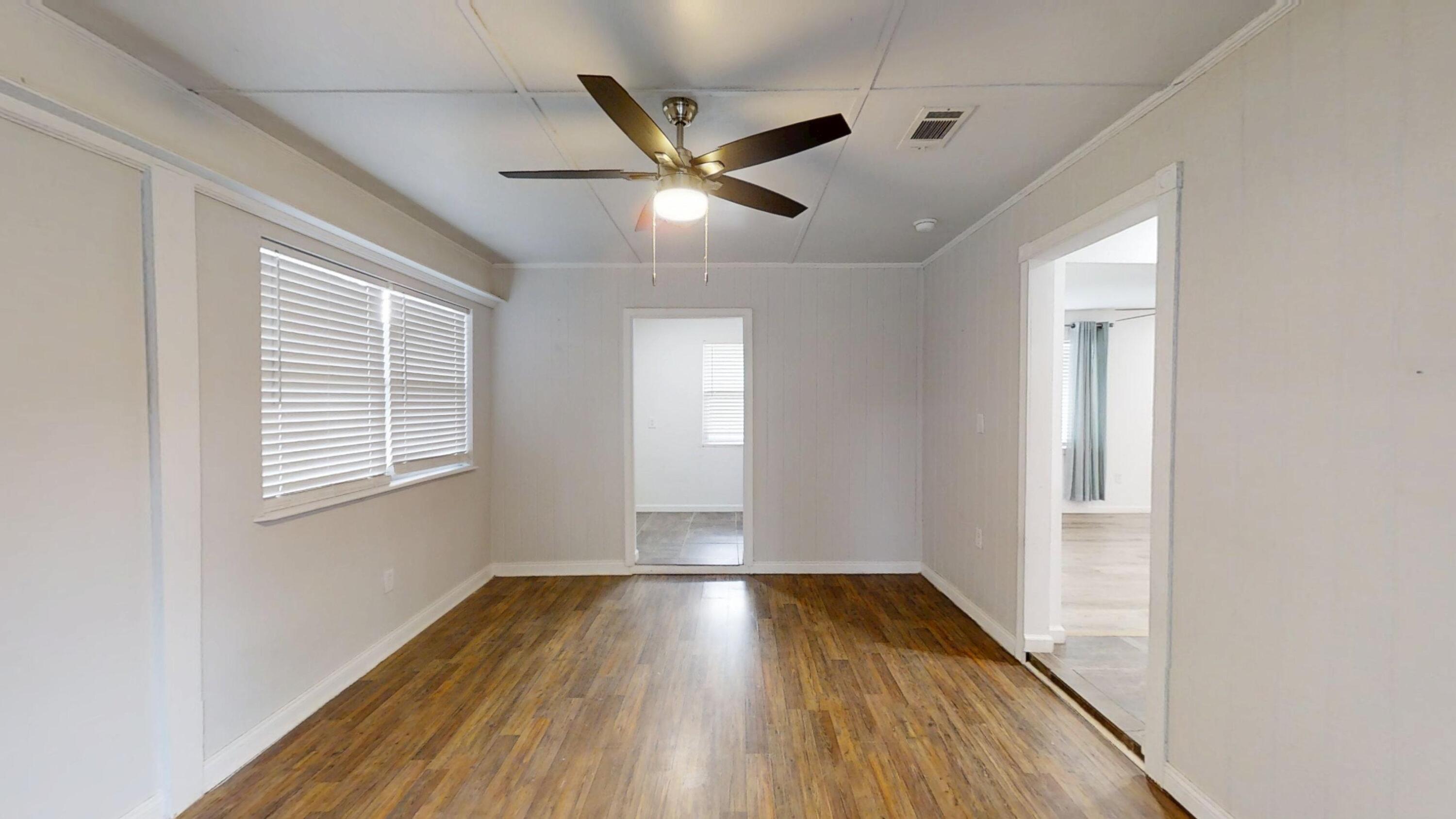 ADAMS POWELL EAST - Residential