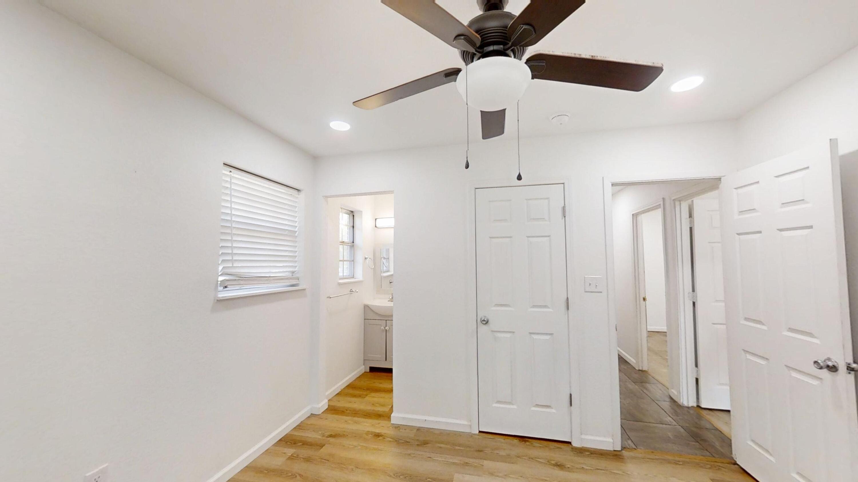 ADAMS POWELL EAST - Residential