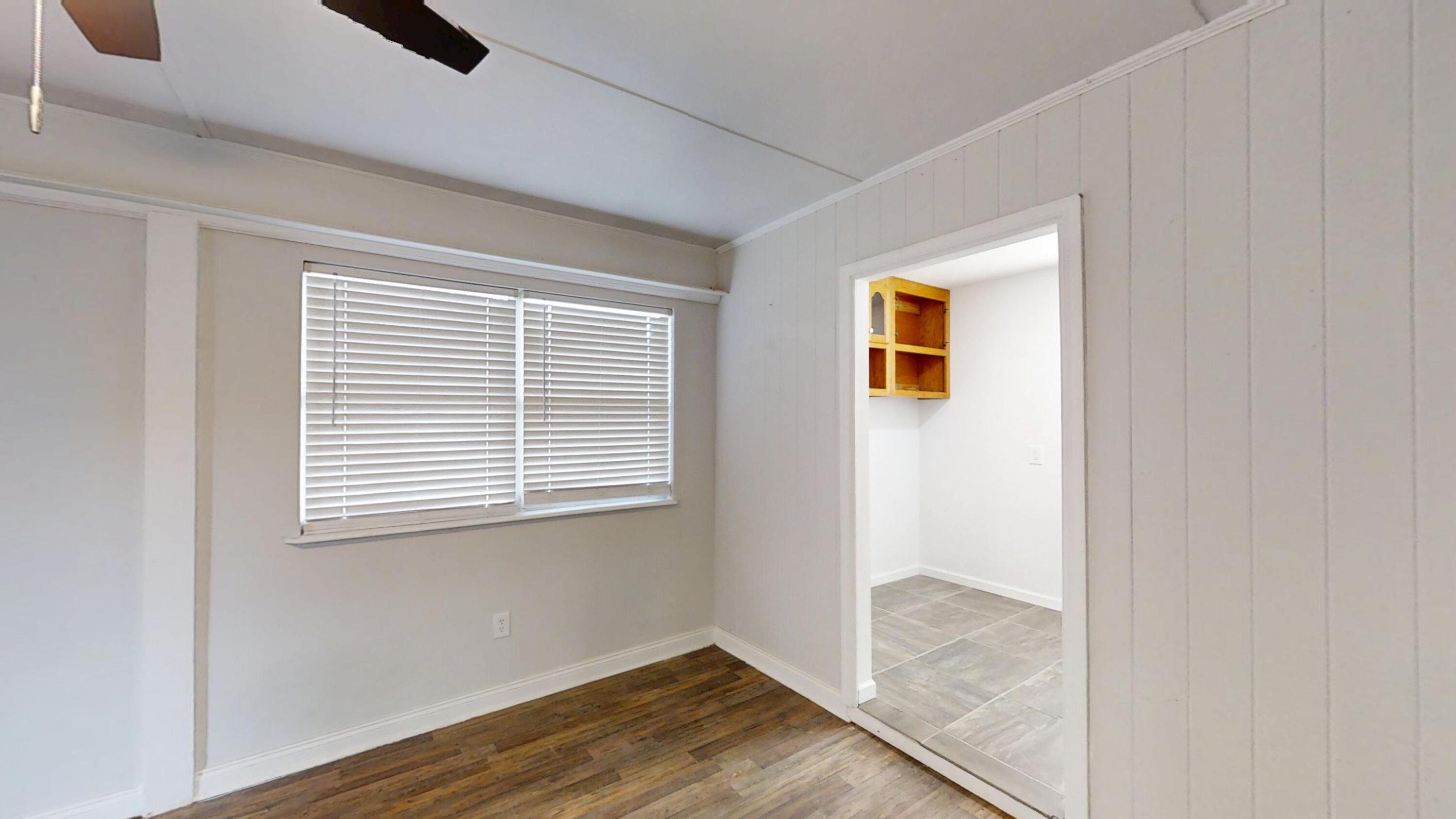 ADAMS POWELL EAST - Residential