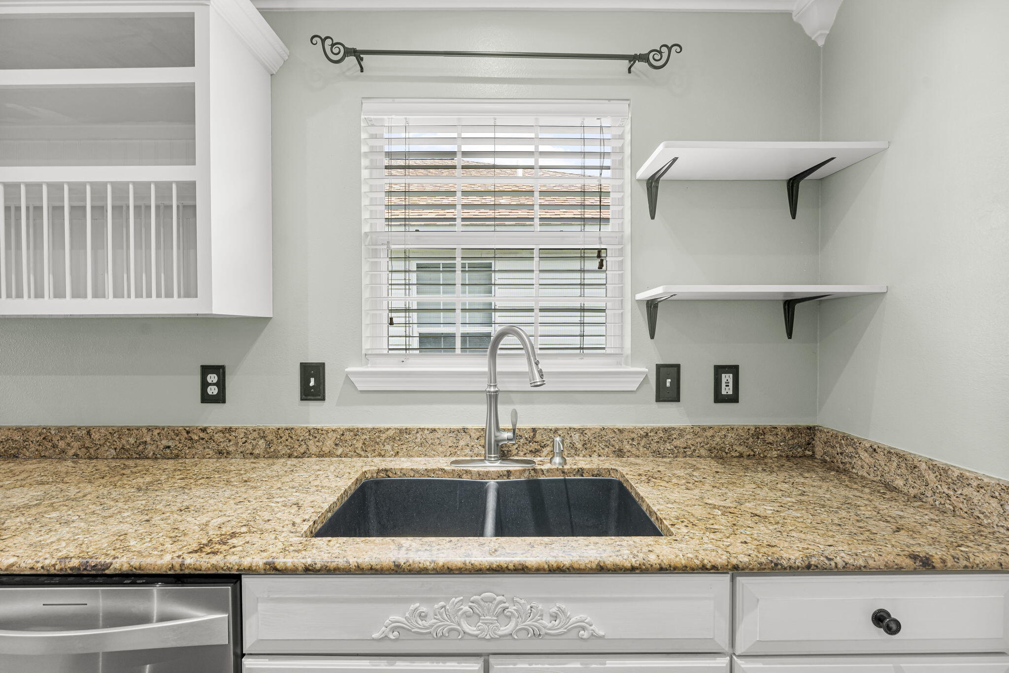LAUDERHILL - Residential