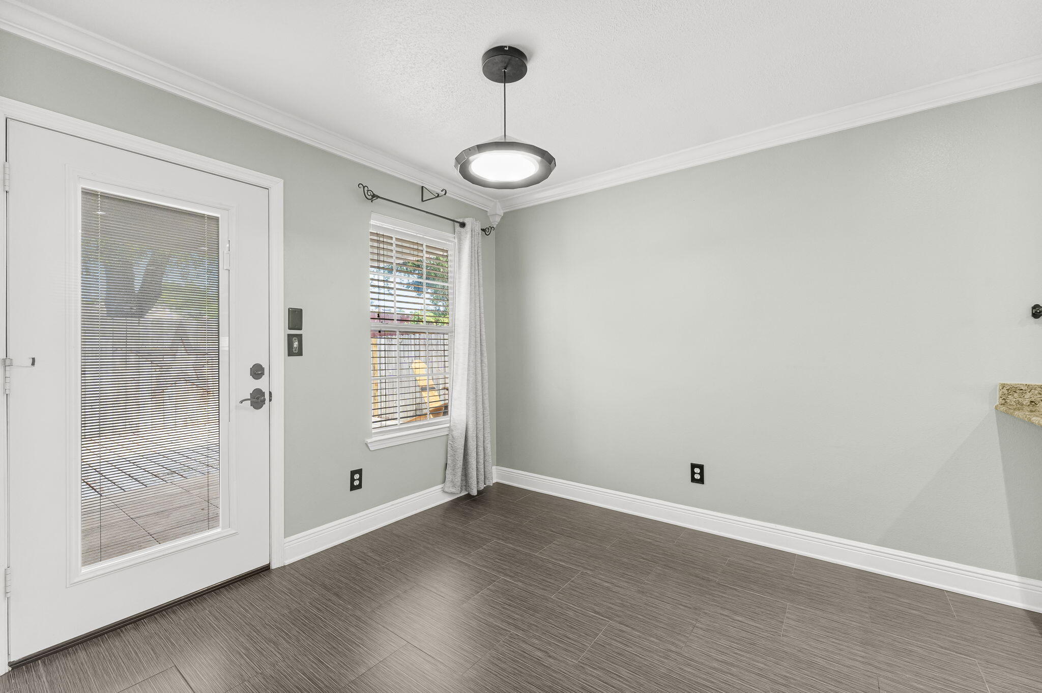 LAUDERHILL - Residential