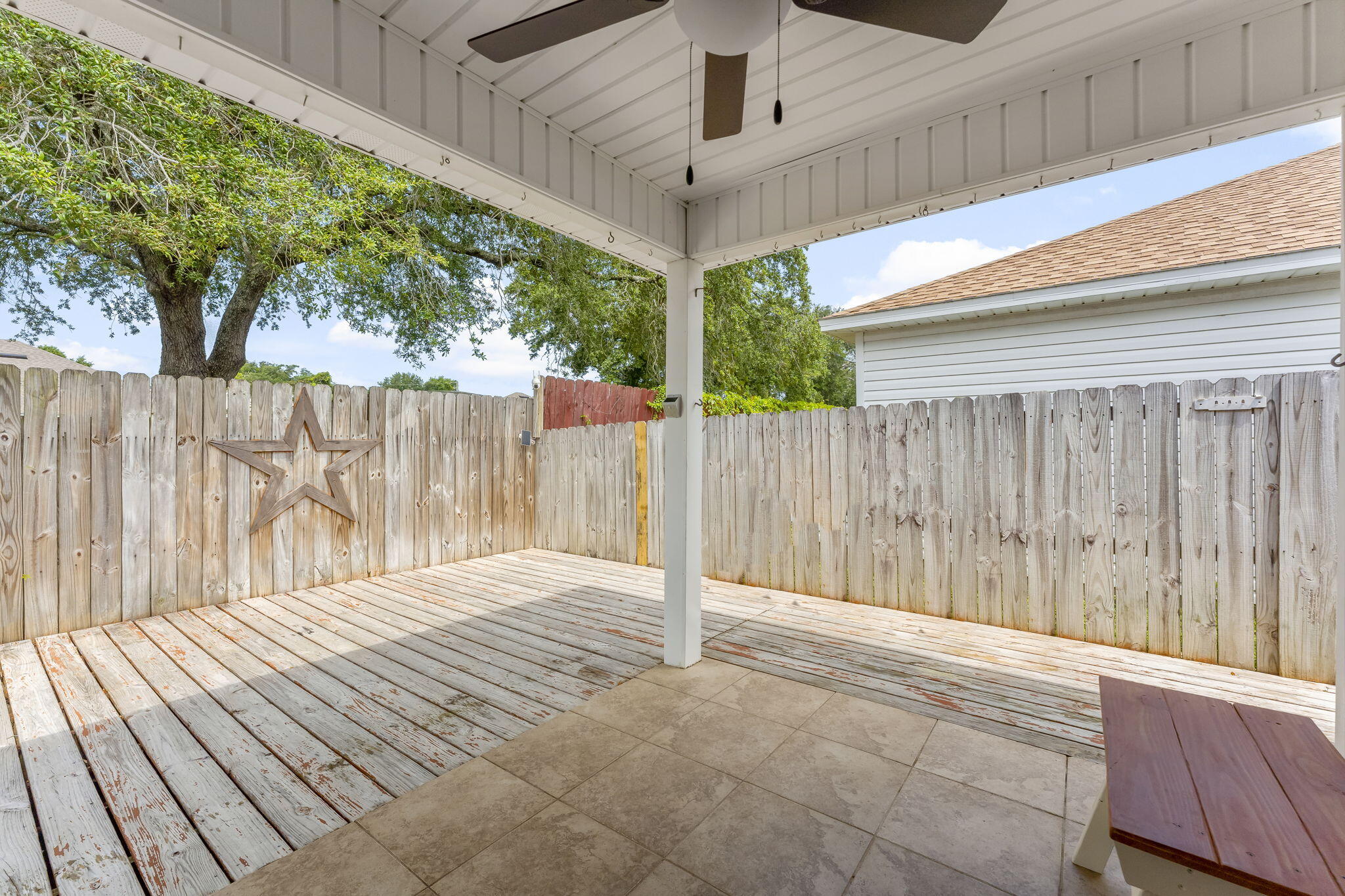 LAUDERHILL - Residential