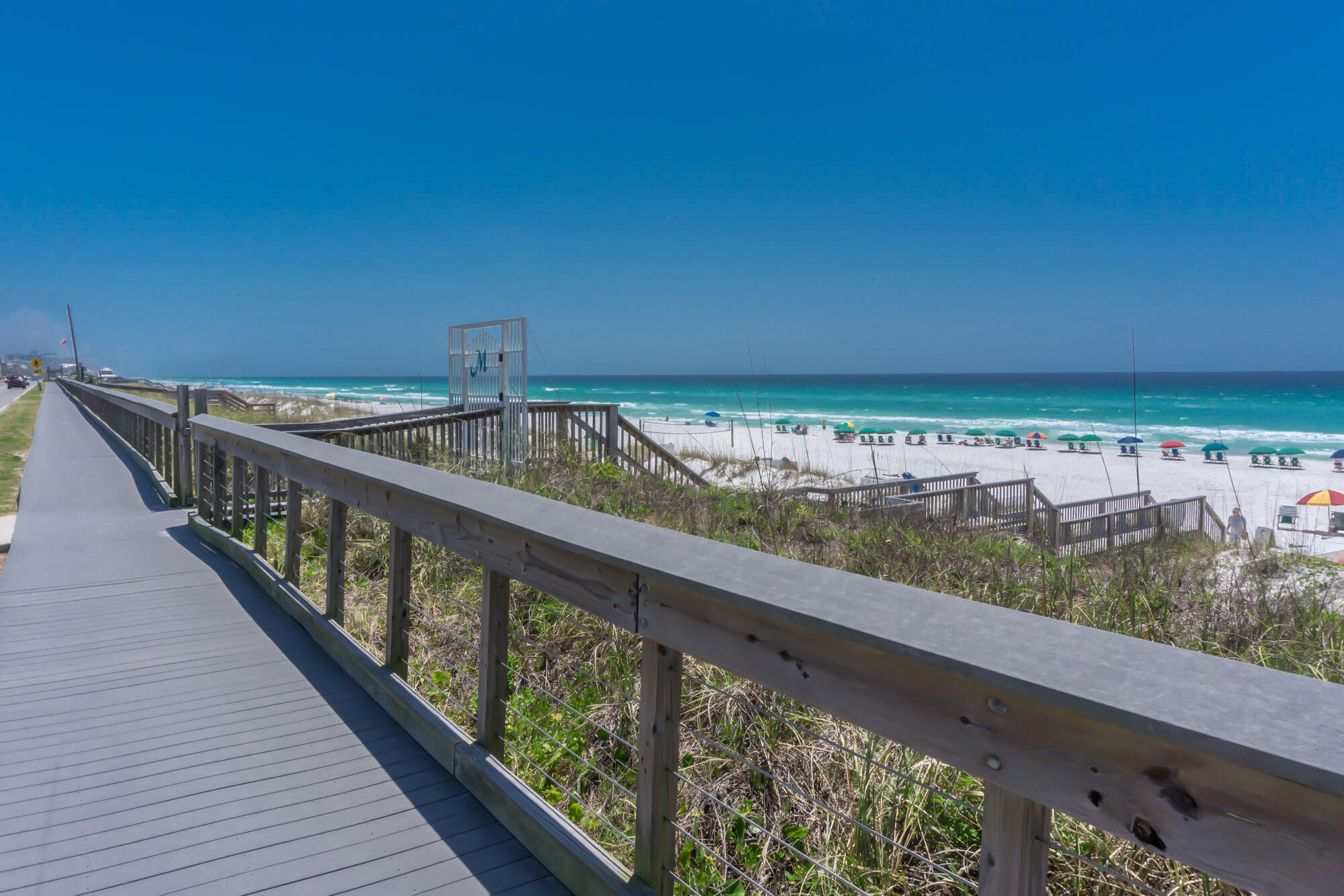 MARAVILLA CONDO 1 - Residential