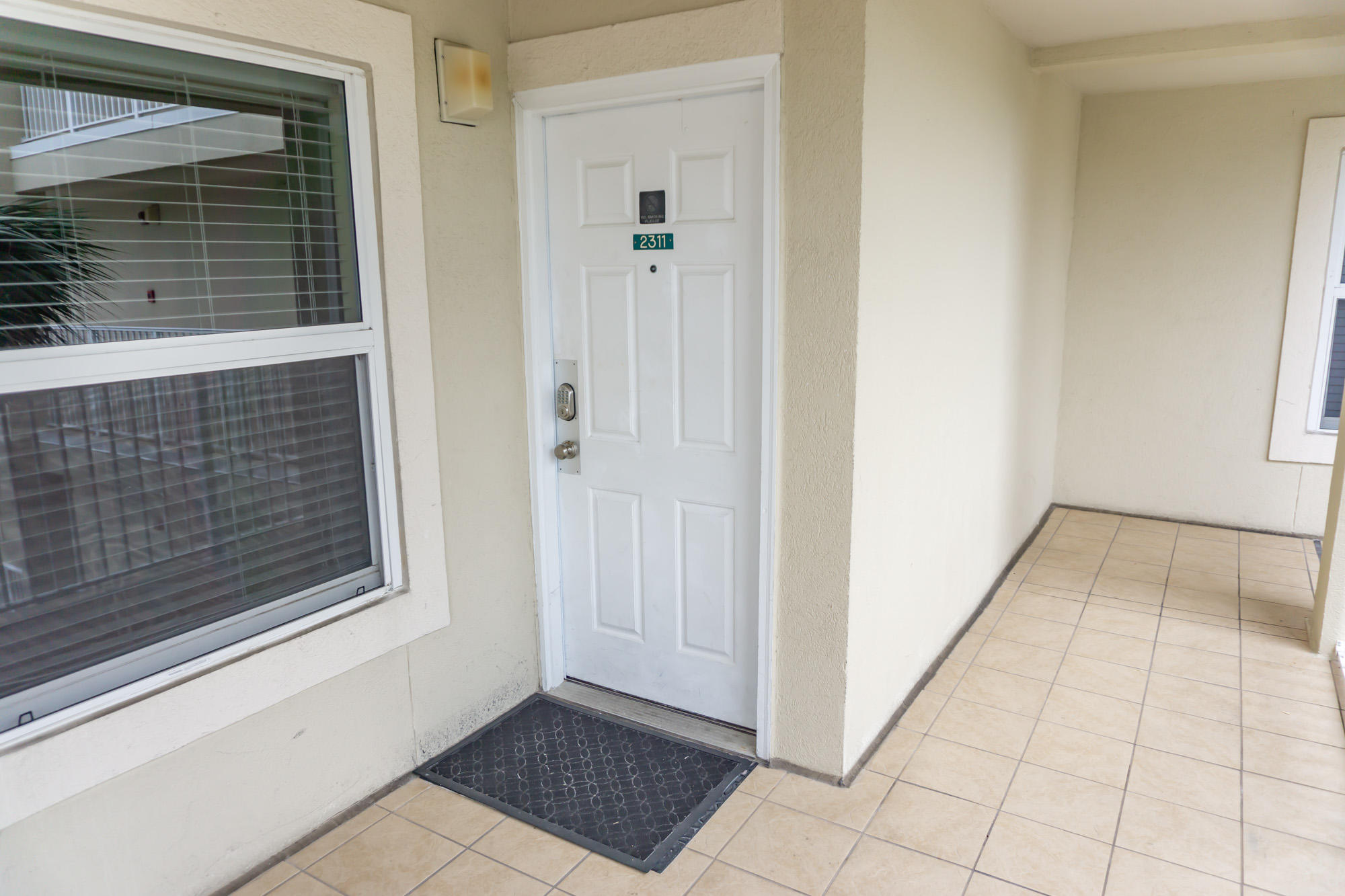 MARAVILLA CONDO 1 - Residential