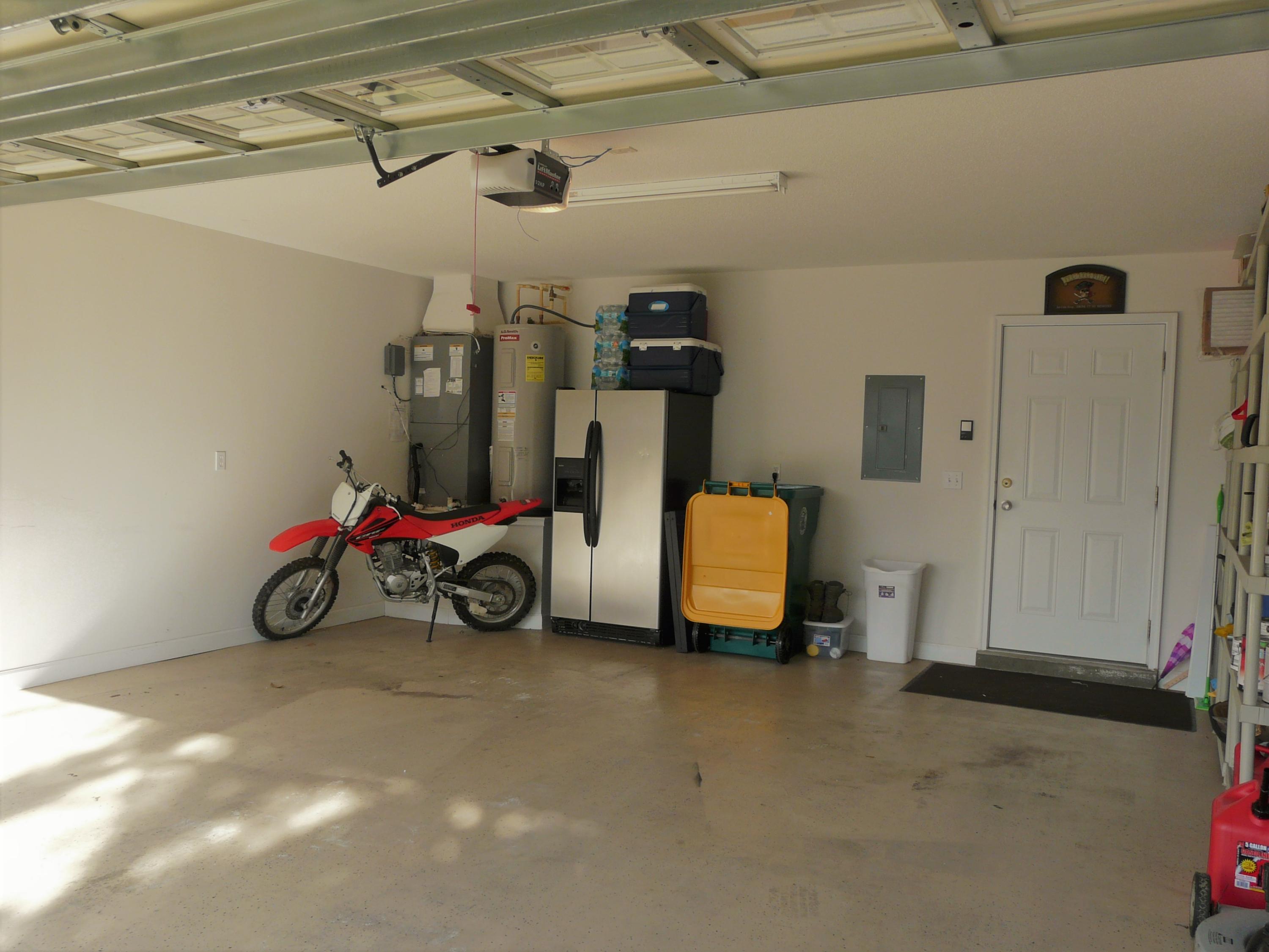 SUMMERWOOD - Residential