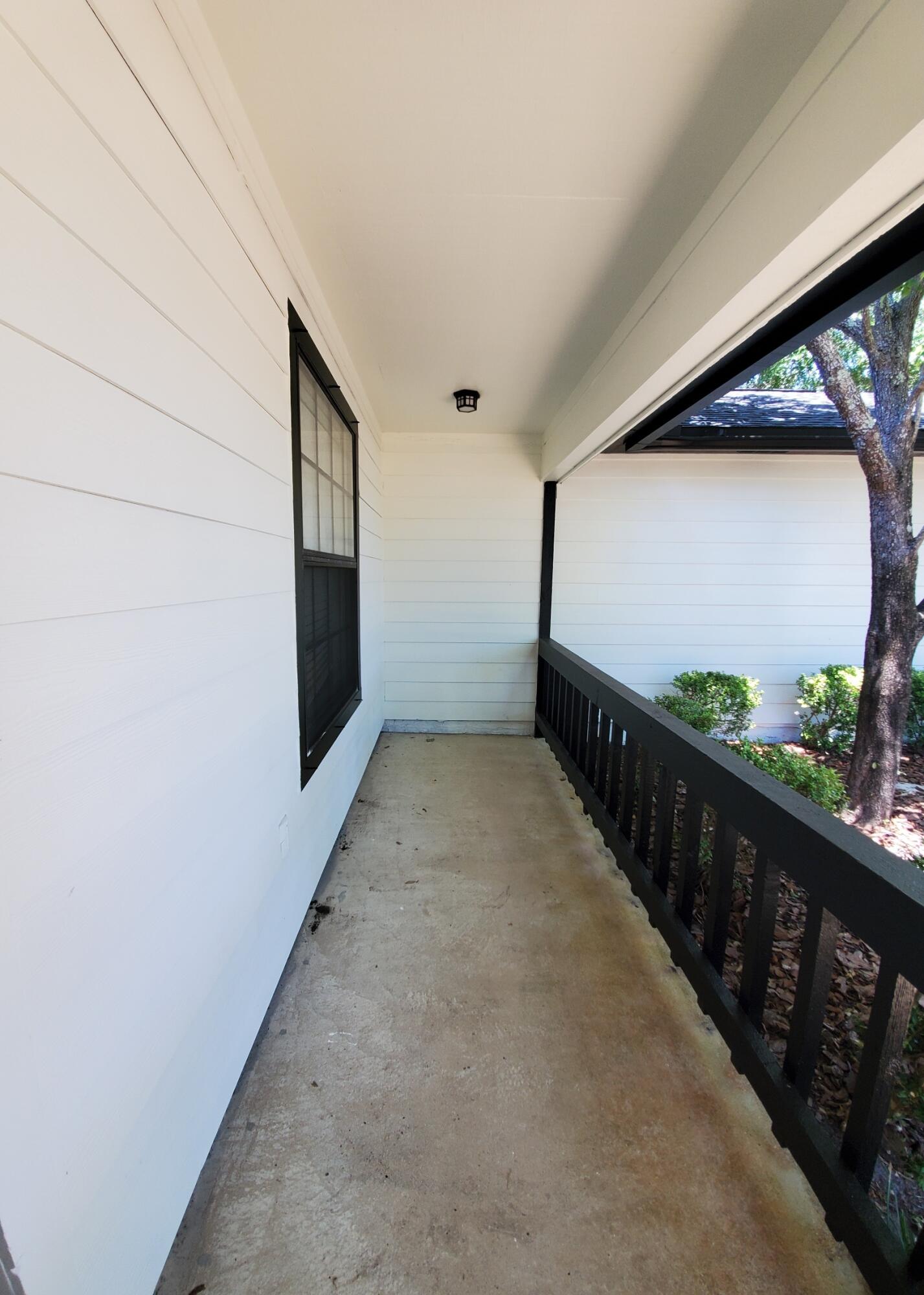 MEADOW WOODS - Residential