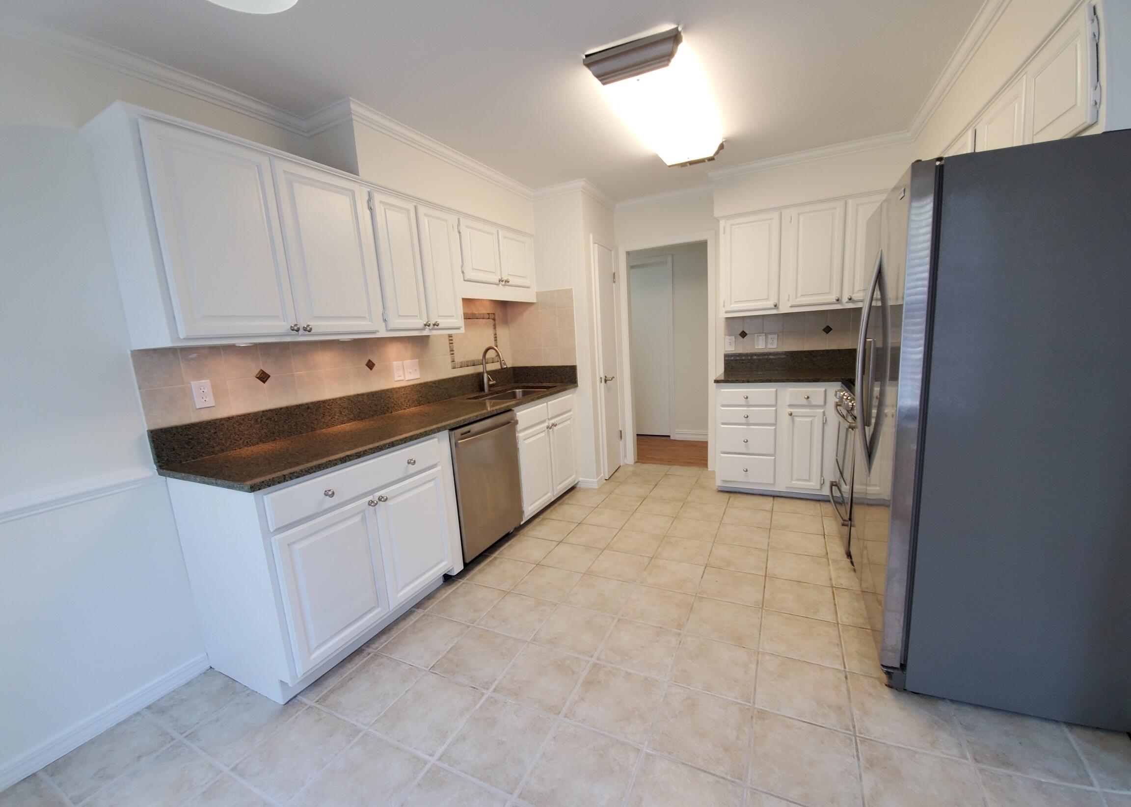 MEADOW WOODS - Residential