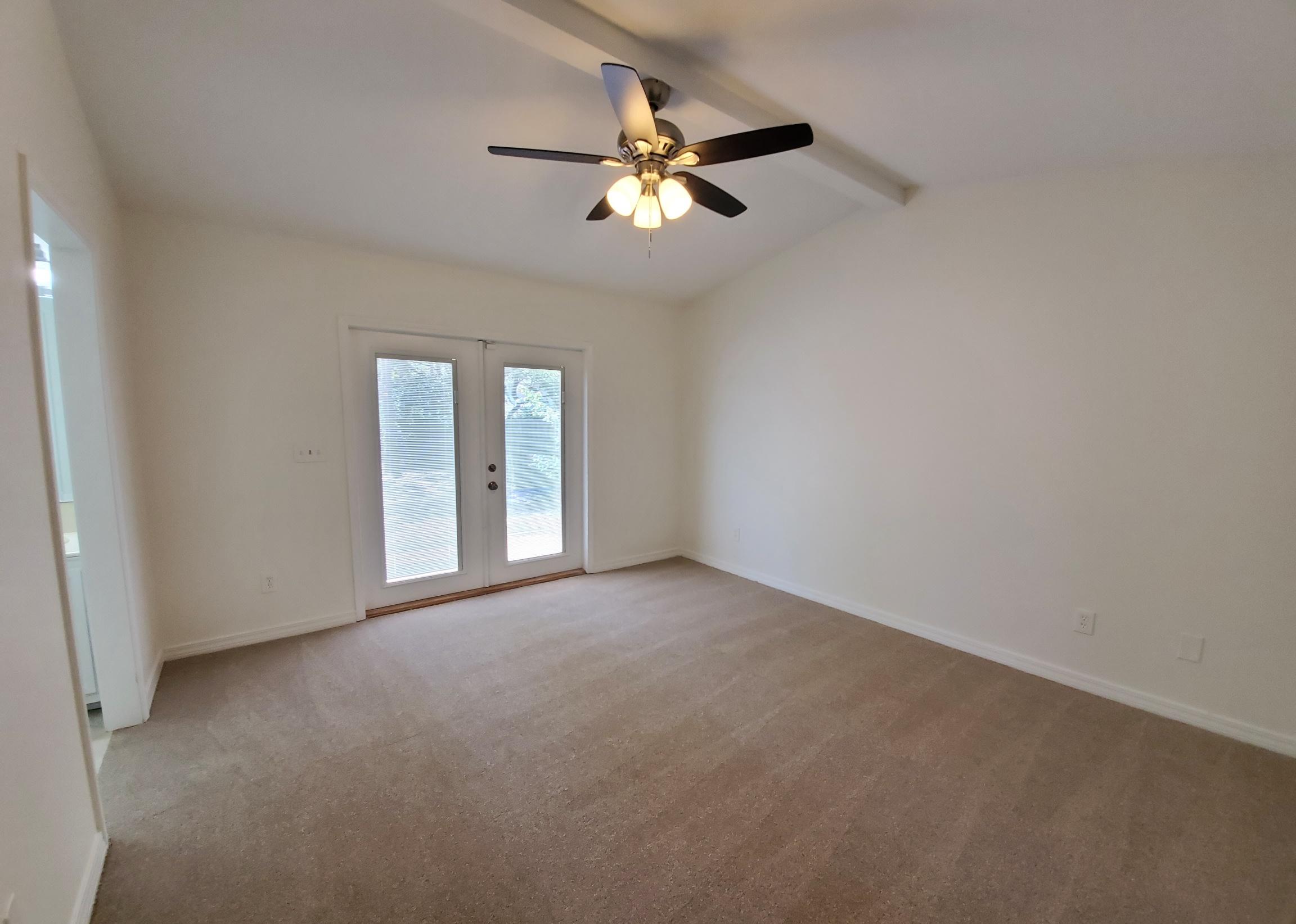 MEADOW WOODS - Residential