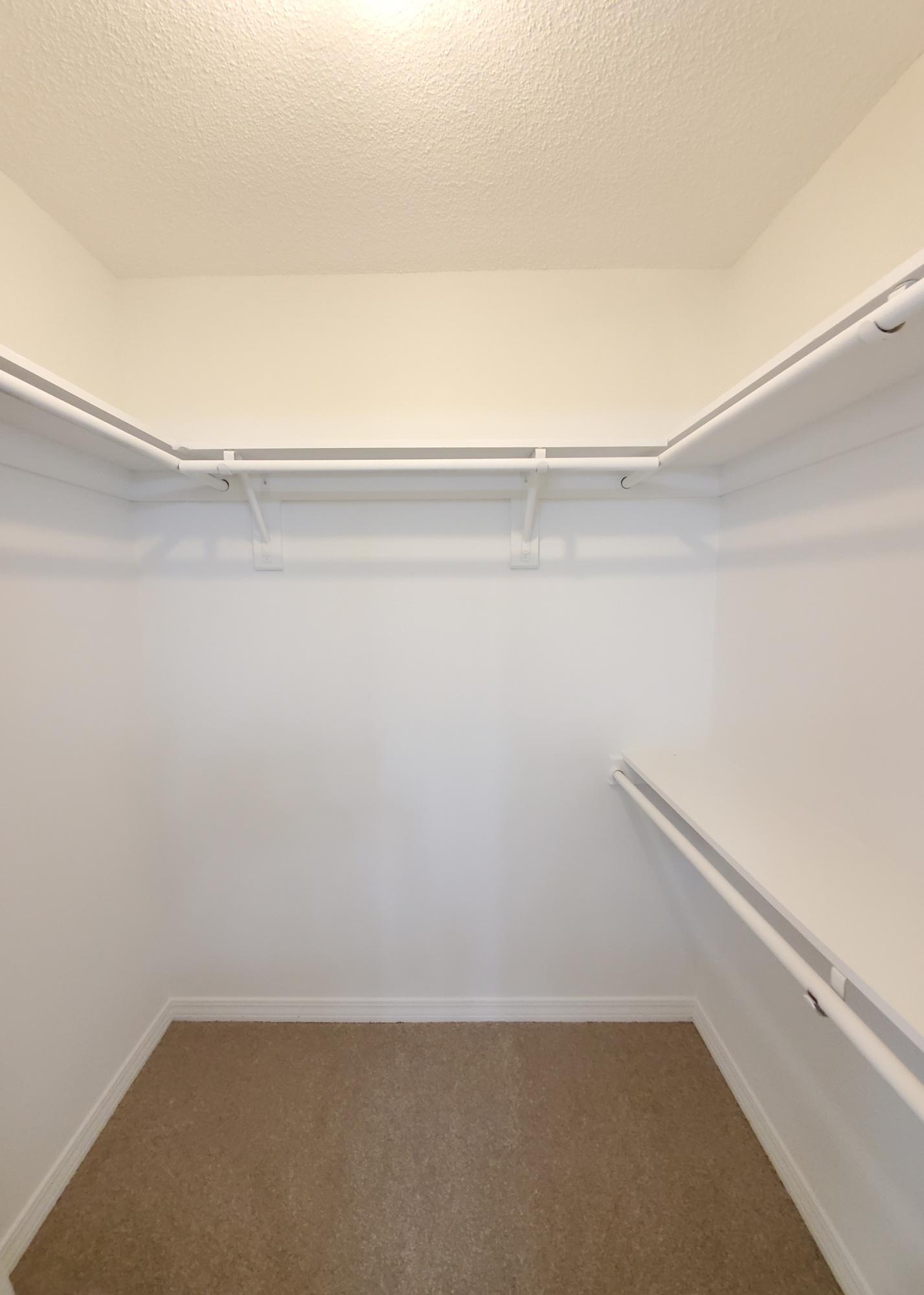 MEADOW WOODS - Residential