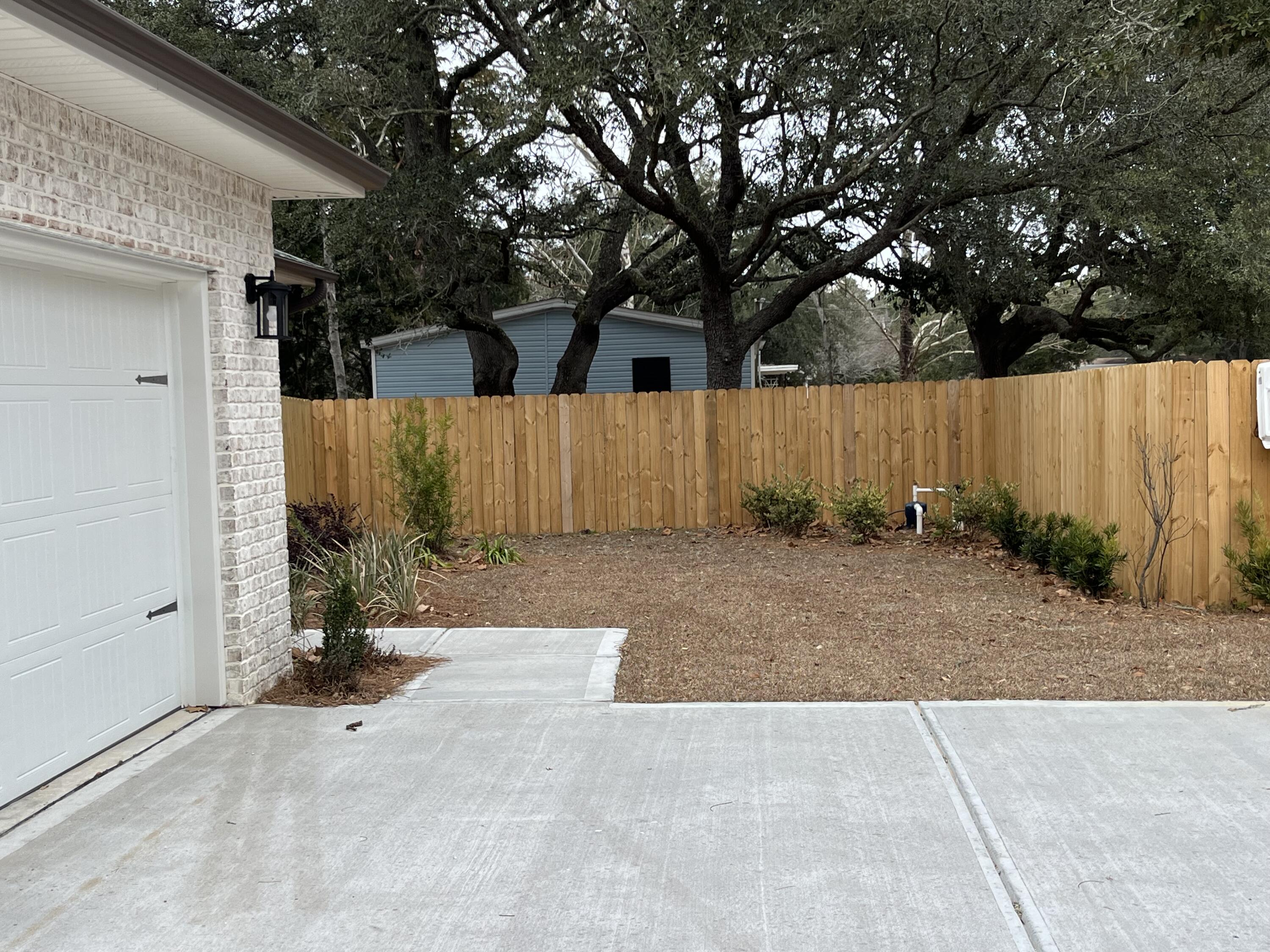 VILLA TASSO TOWN OF - Residential