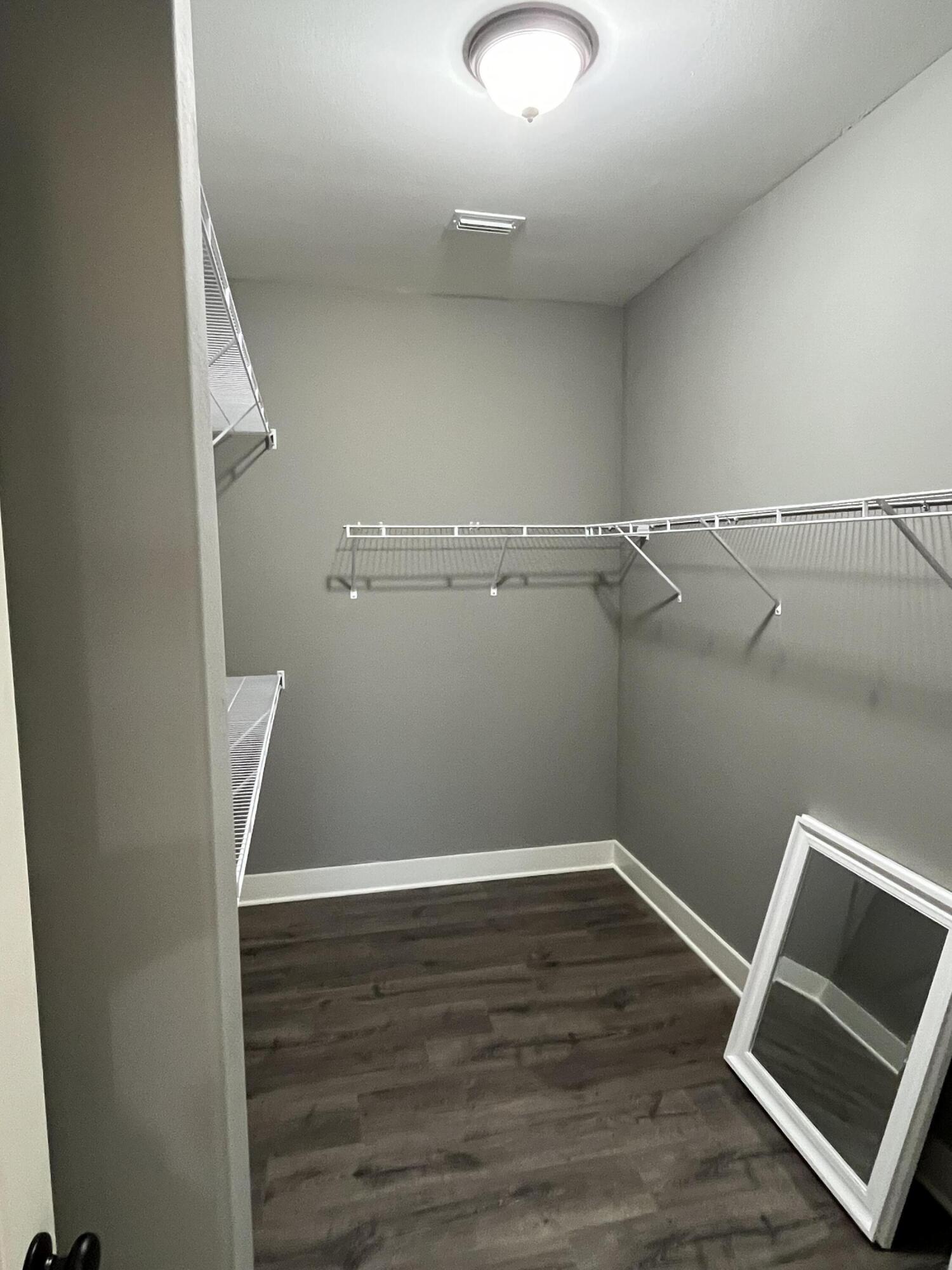 VILLA TASSO TOWN OF - Residential