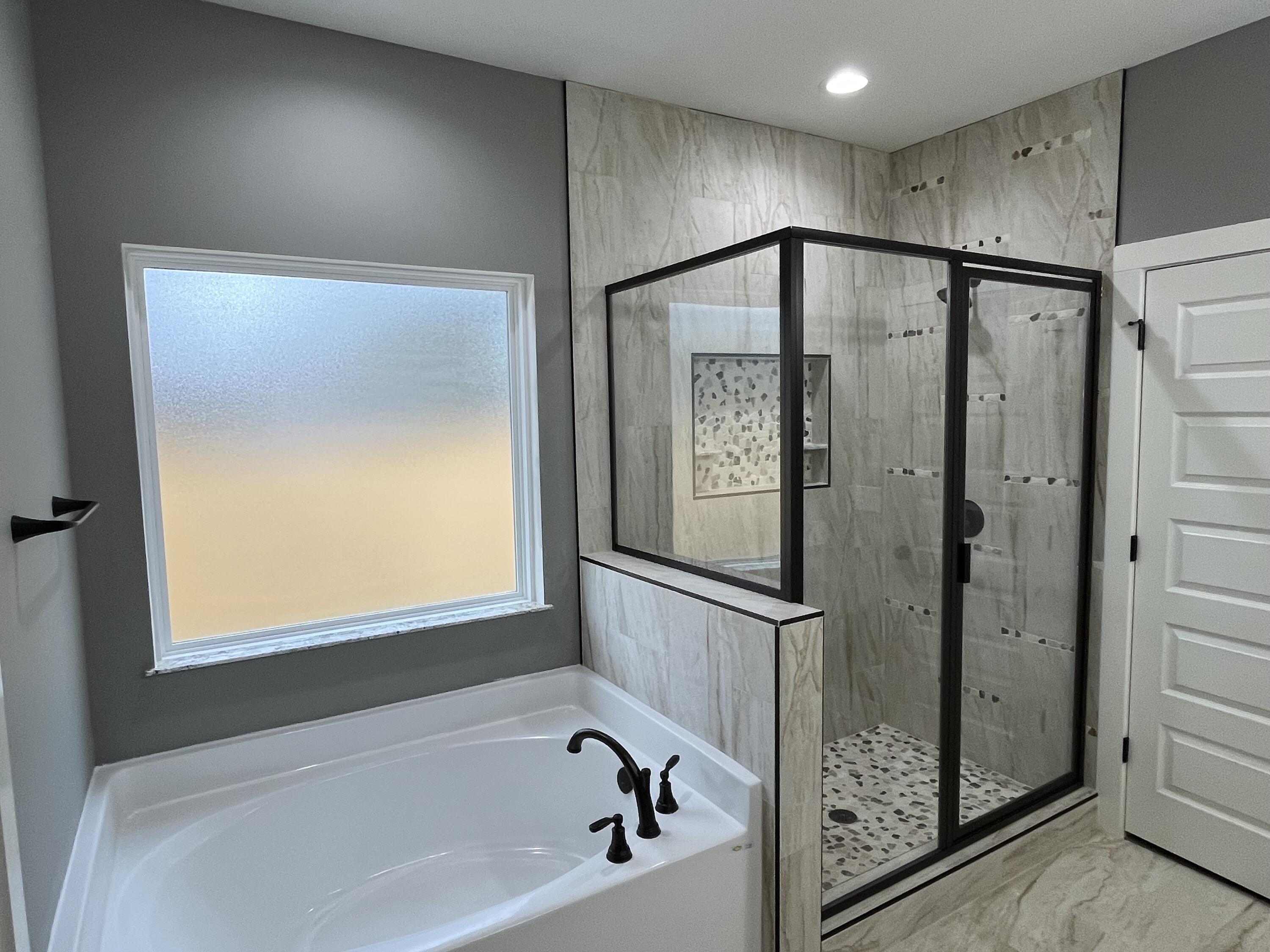 VILLA TASSO TOWN OF - Residential