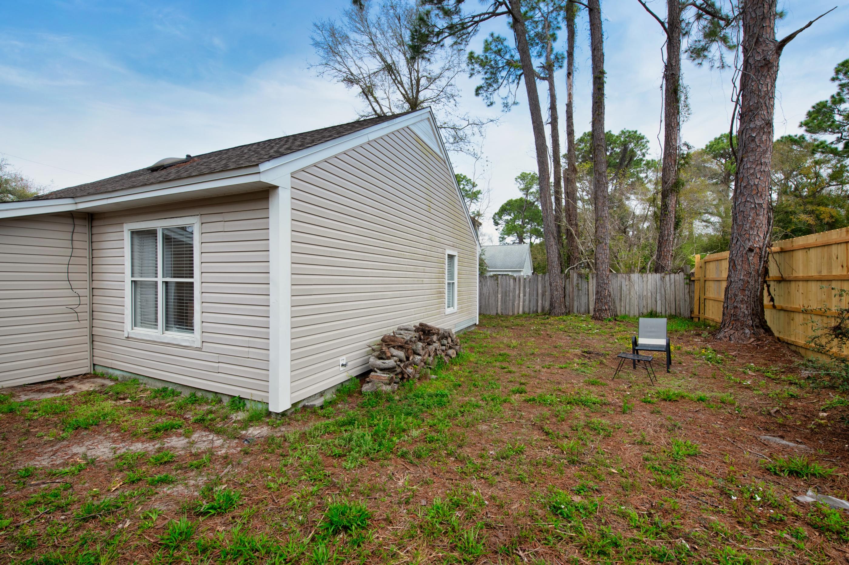 CANDLEWOOD VILLAGE - Residential