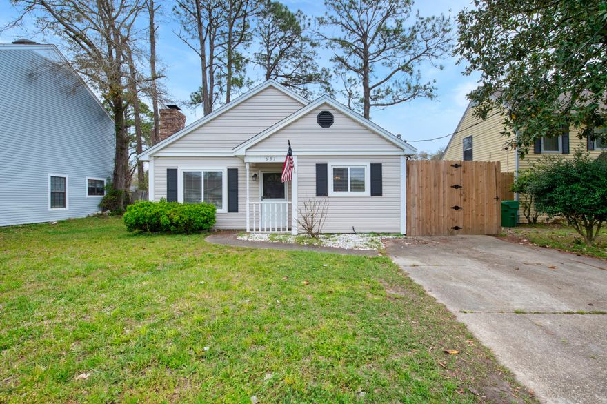 COZY COTTAGE IN FORT WALTON BEACH!! New Roof, New HVAC, New Water Heater! Minutes from Hurlburt and Eglin AFB! Step inside to find vaulted ceilings, recessed lighting and a wood burning fireplace in the main living area. Tile floors and ceiling fans are featured throughout the home. The kitchen offers shaker style cabinets with modern backsplash and eat-in area. The fenced backyard offers space for enjoying the outdoors in privacy. Schedule your showing today and let us welcome you home!