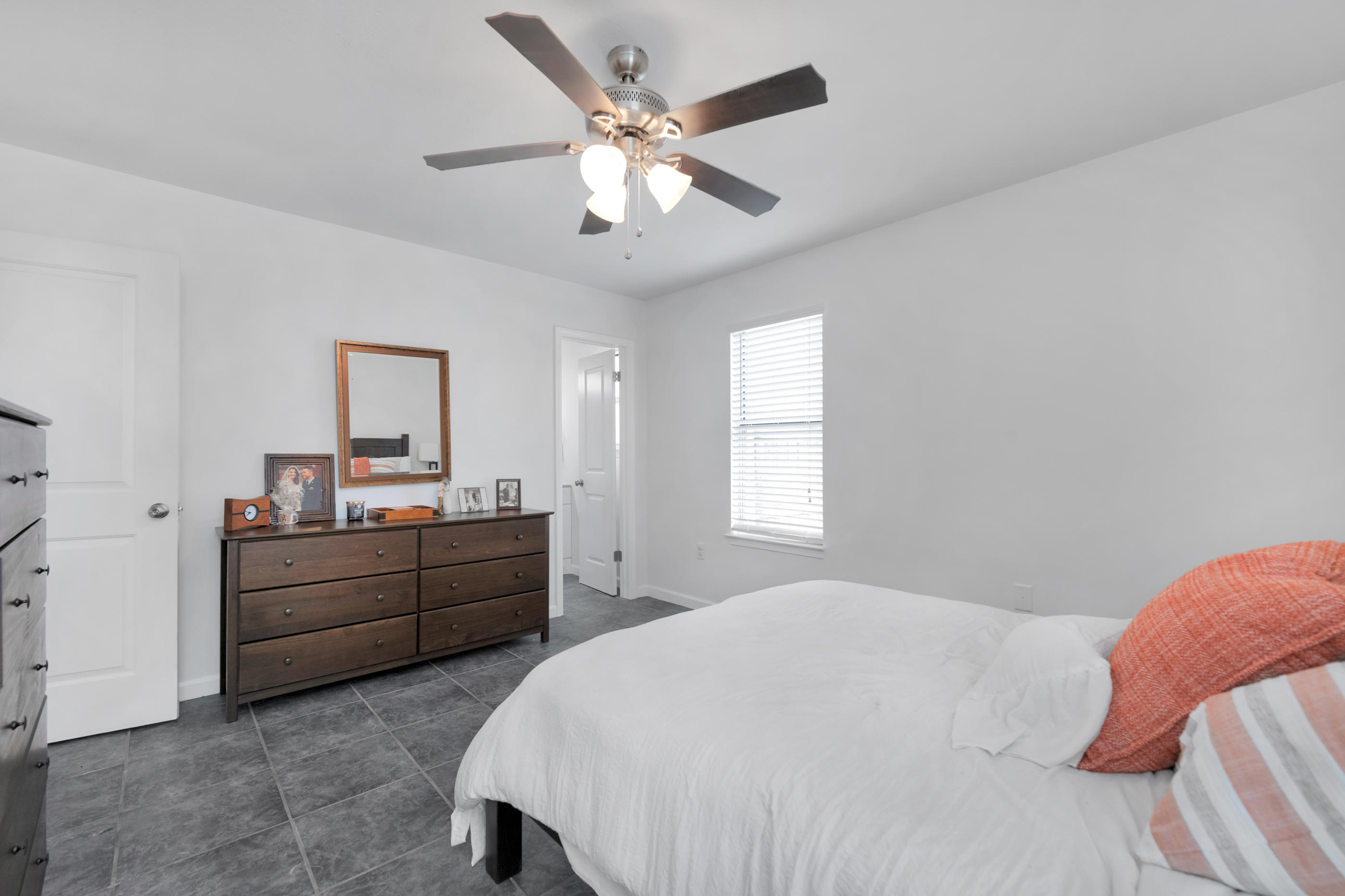 CANDLEWOOD VILLAGE - Residential