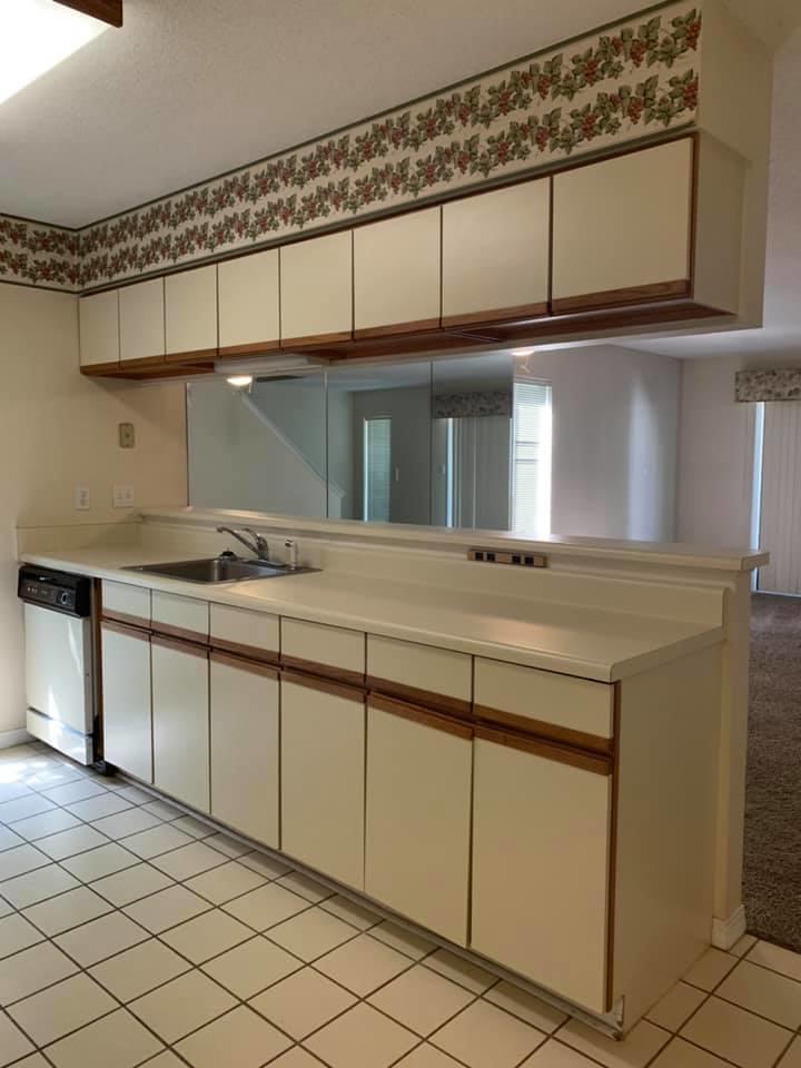 MAGNOLIA BAY CLUB T/H PH 1 - Residential Lease