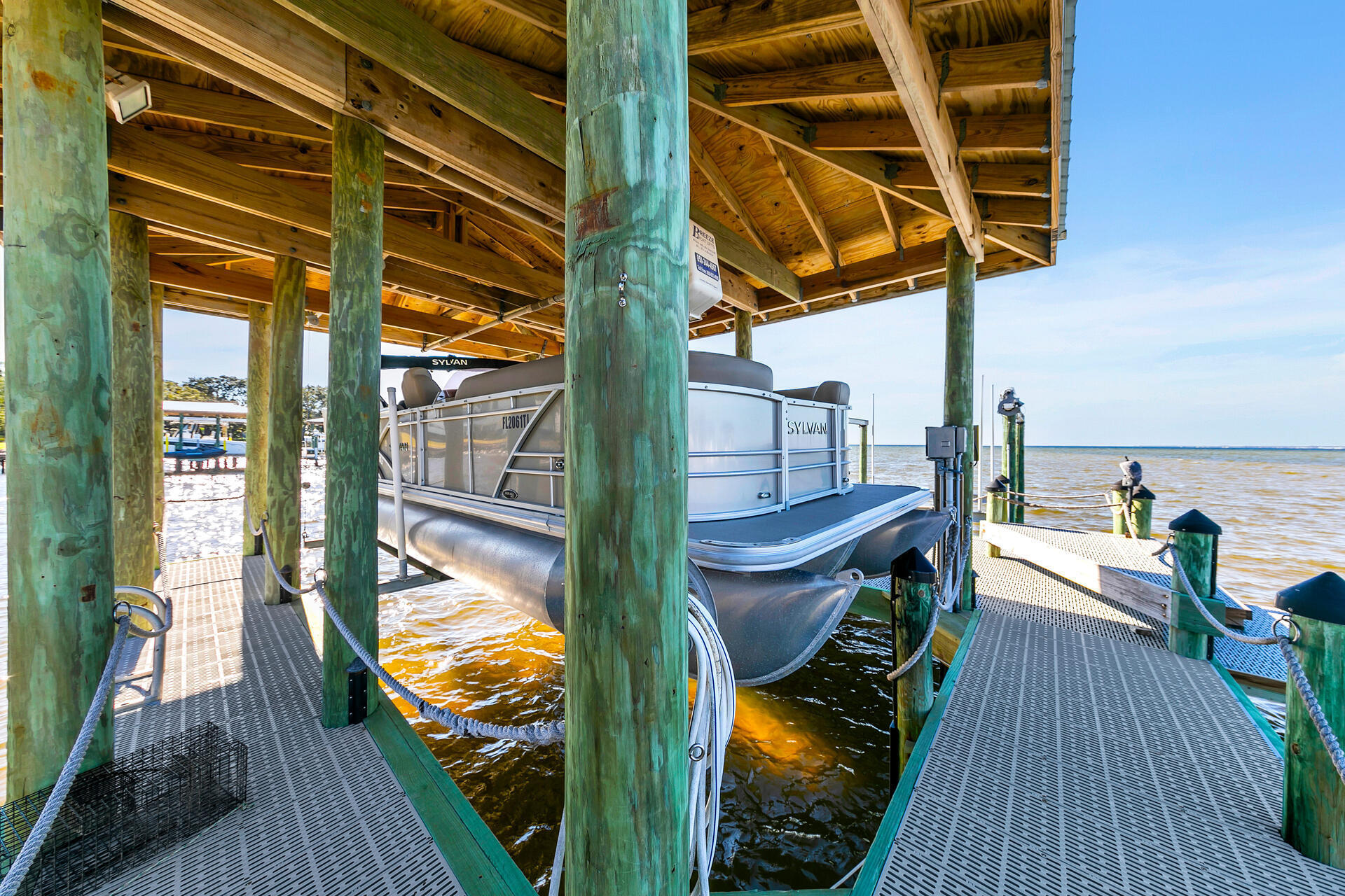 DRIFTWOOD ESTATES - Residential