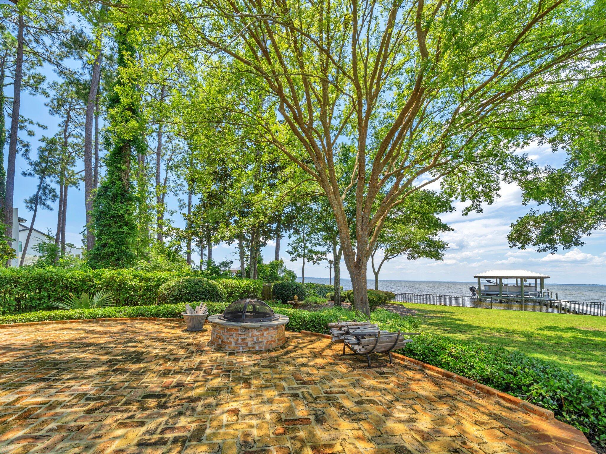 DRIFTWOOD ESTATES - Residential