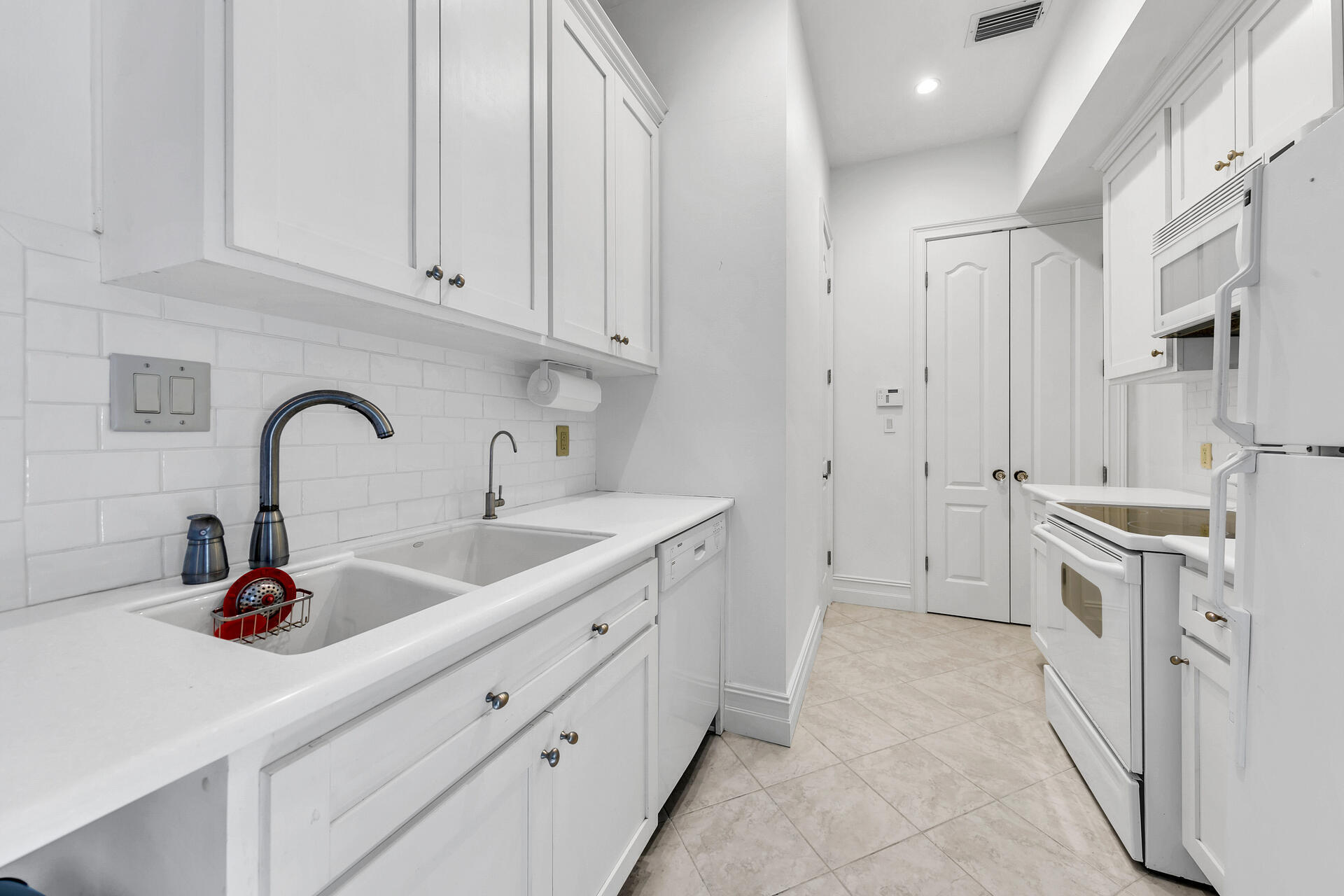 DRIFTWOOD ESTATES - Residential