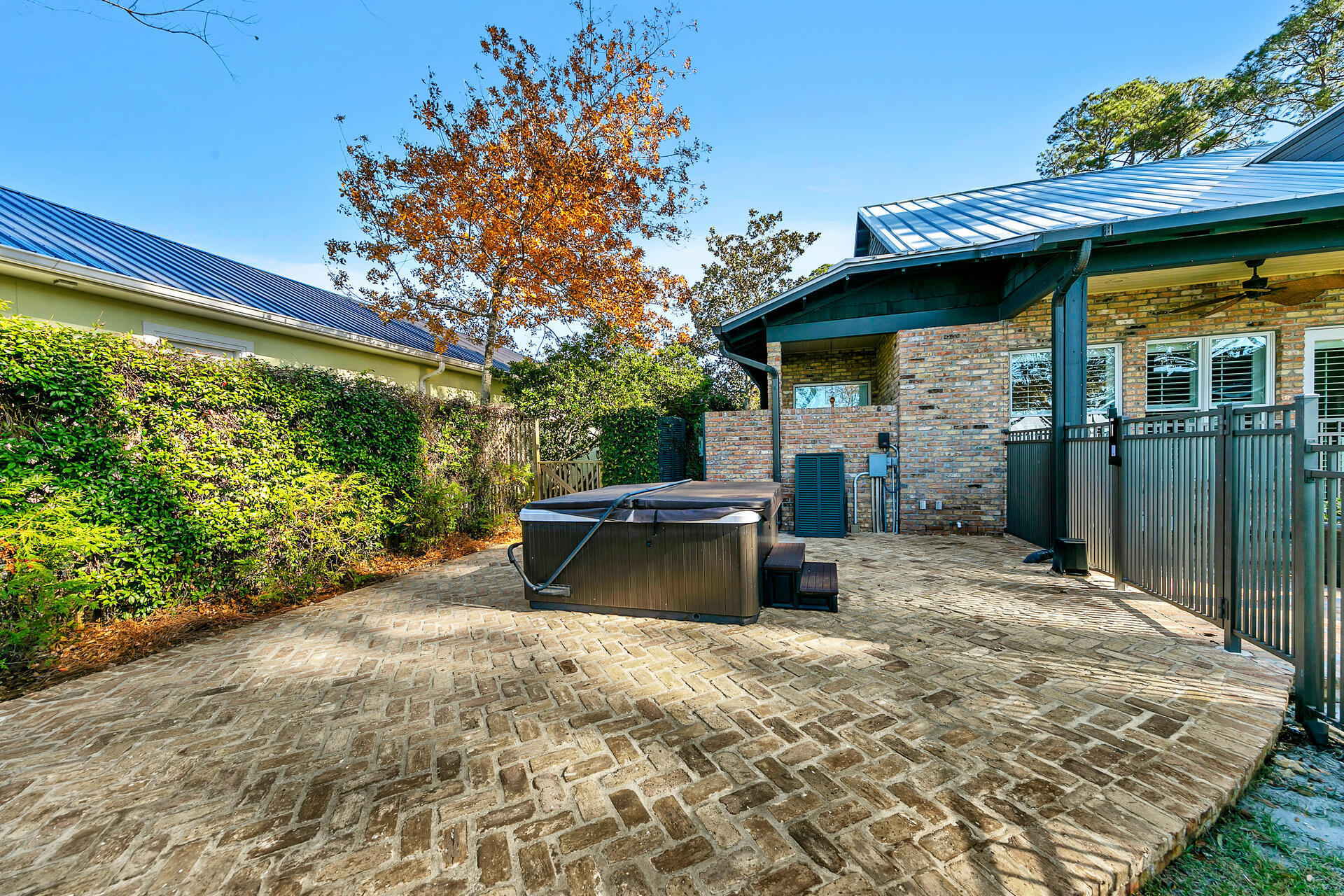 DRIFTWOOD ESTATES - Residential