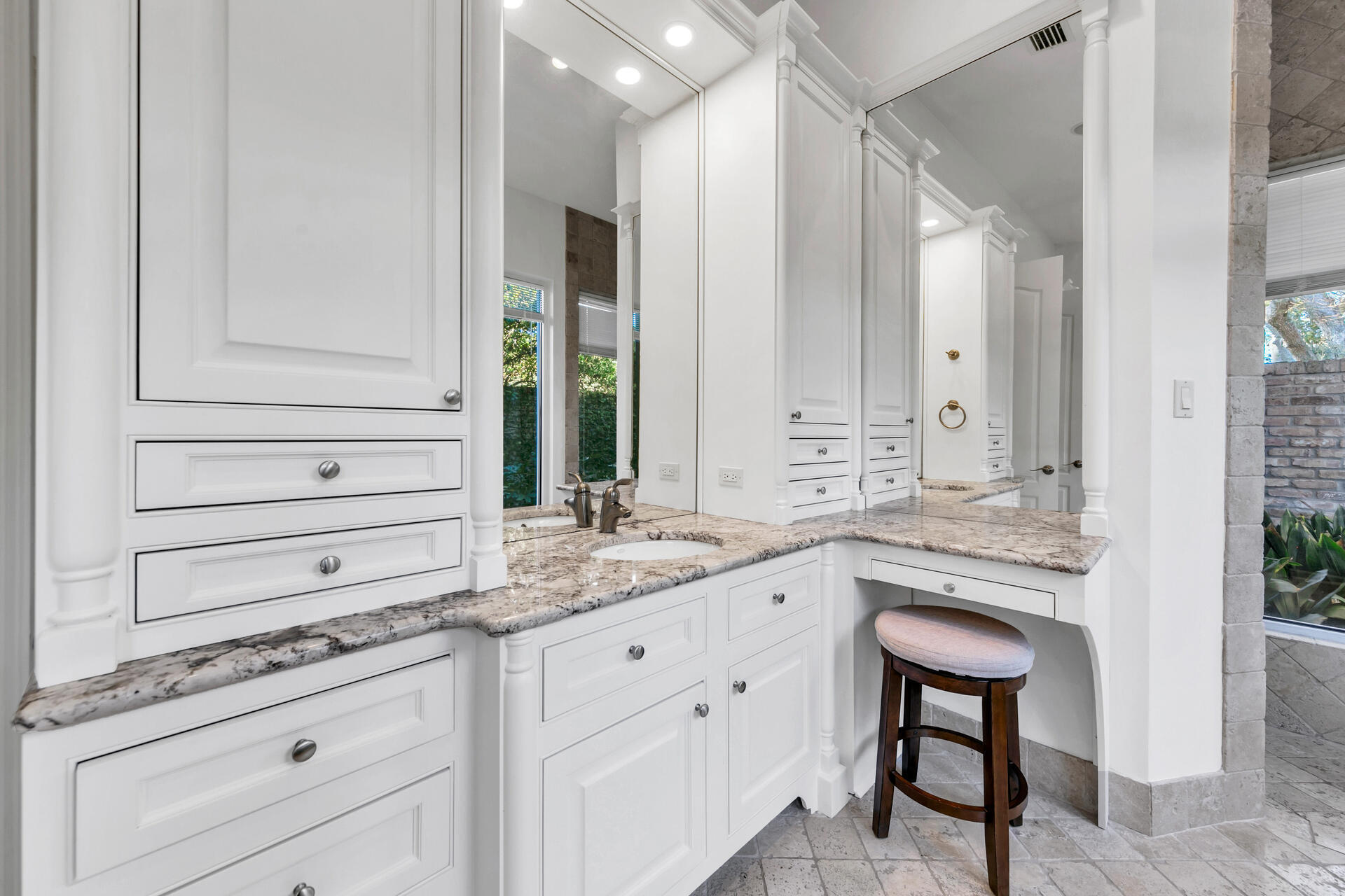 DRIFTWOOD ESTATES - Residential