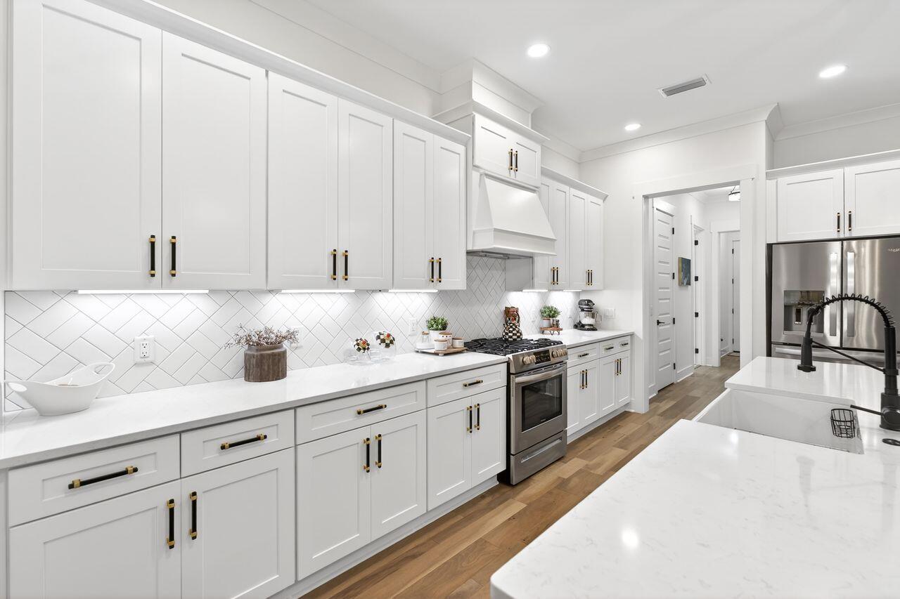 Deer Moss Creek - Residential