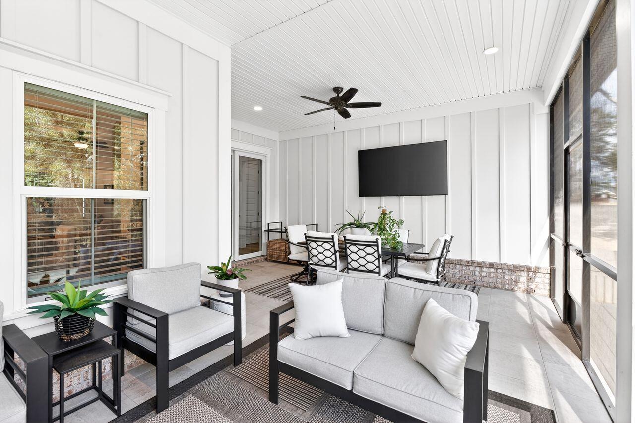 Deer Moss Creek - Residential