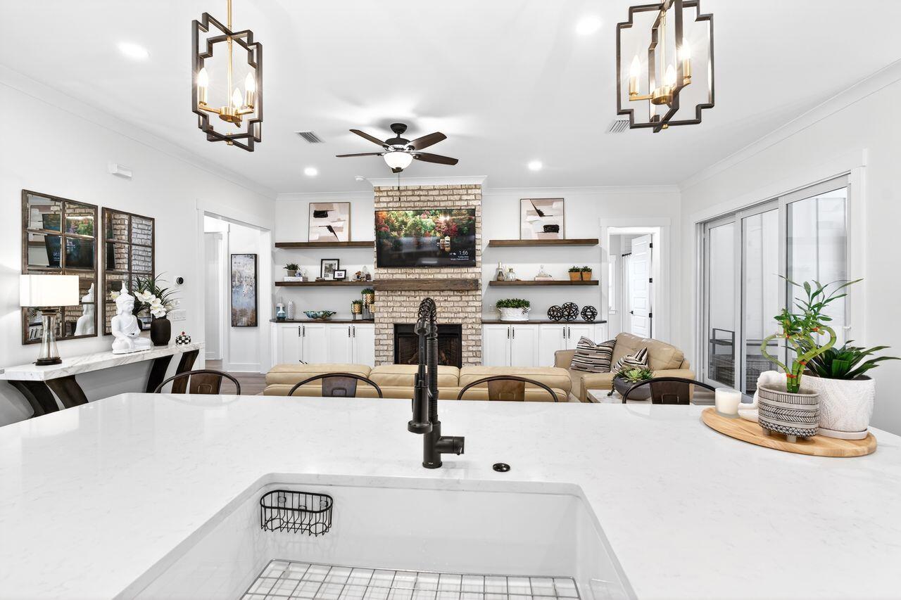 Deer Moss Creek - Residential