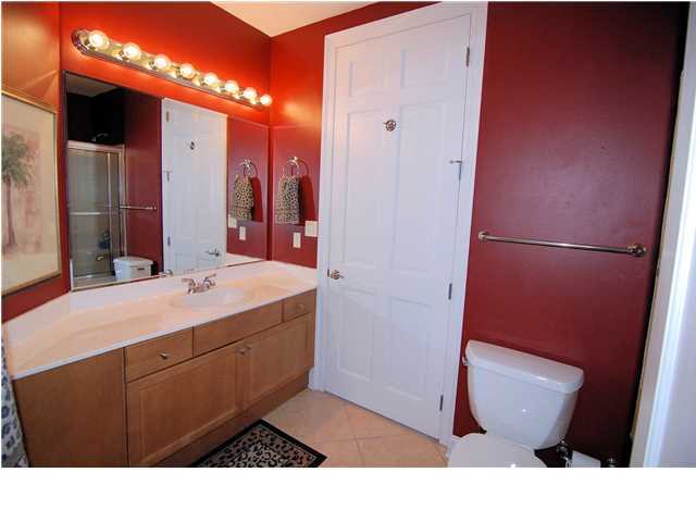 SIDES MORENO POINT WEST - Residential