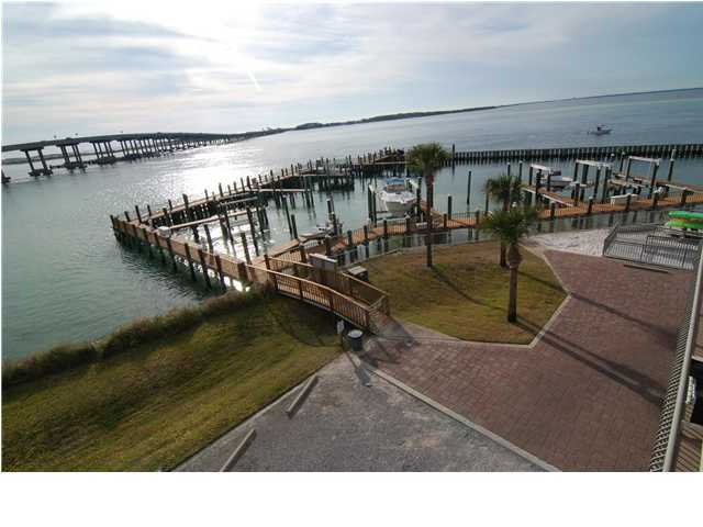 SIDES MORENO POINT WEST - Residential