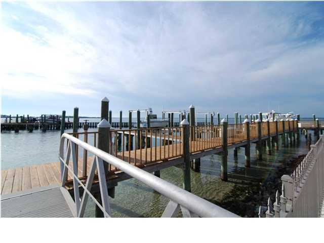 SIDES MORENO POINT WEST - Residential