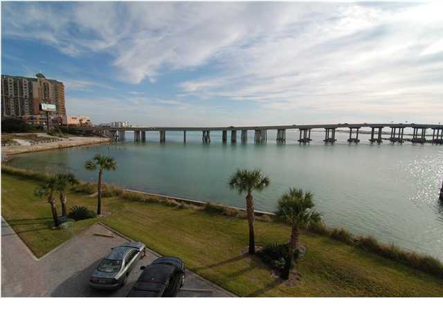 SIDES MORENO POINT WEST - Residential