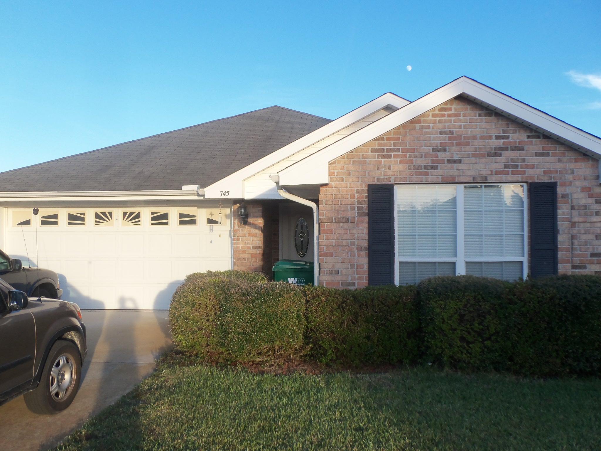 Well maintained home in the beloved Emerald Village subdivision. Large master bedroom and living room with high ceilings and fireplace. Located in quiet cul de sac. Utility storage shed for additional storage. Pets allowed with fee. Call today to set up appointment.