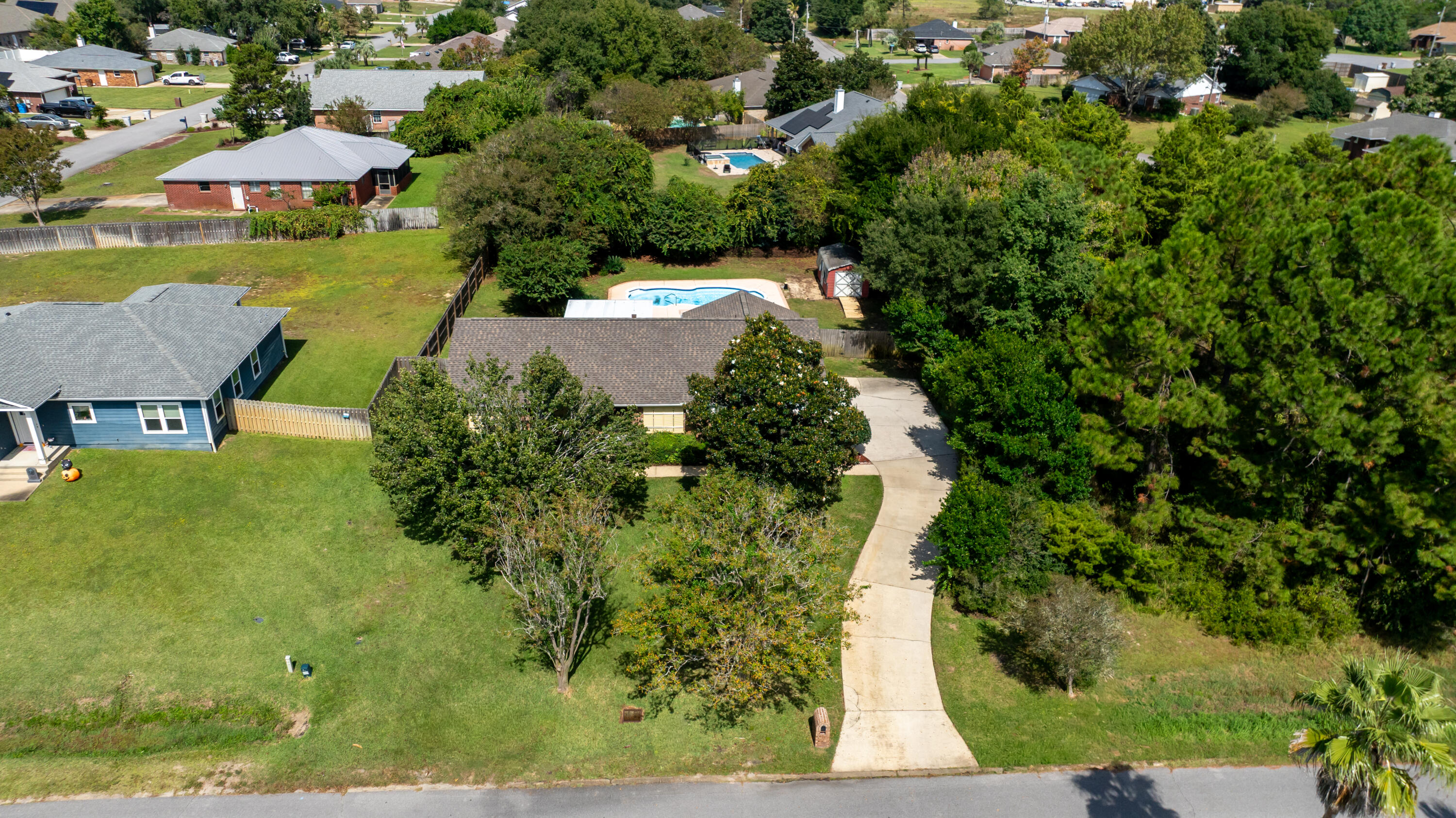 QUAYSIDE VILLAGE - Residential