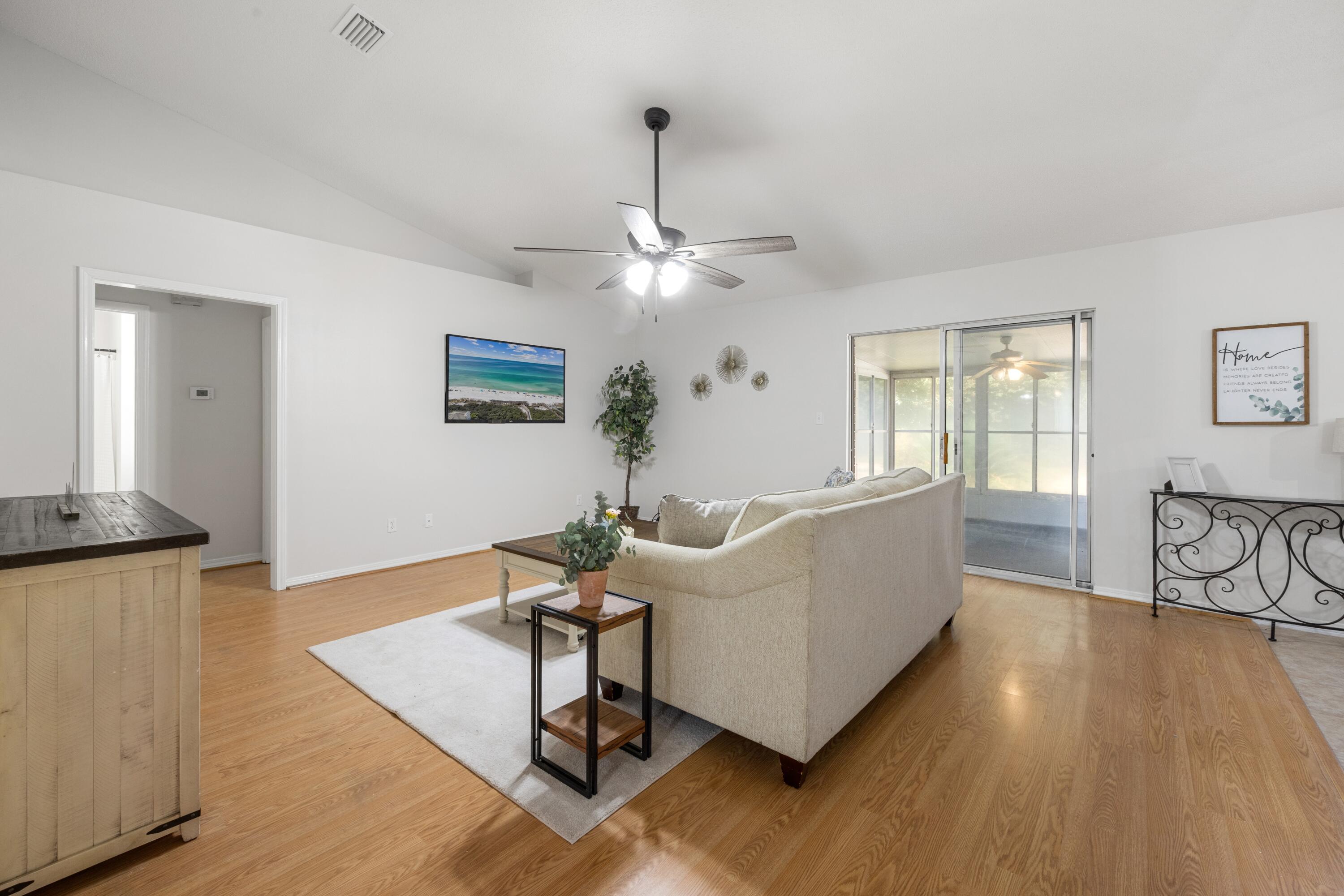 QUAYSIDE VILLAGE - Residential