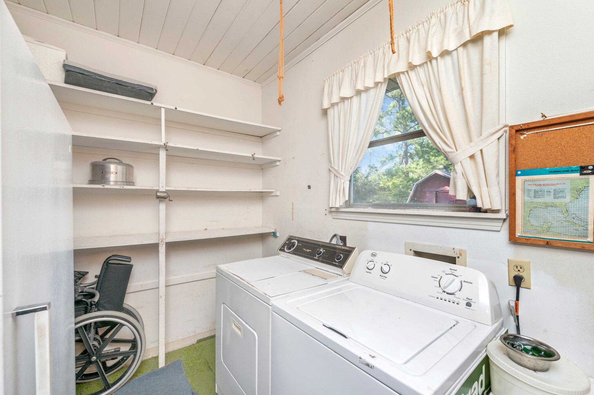 OAKLAWN - Residential Lease