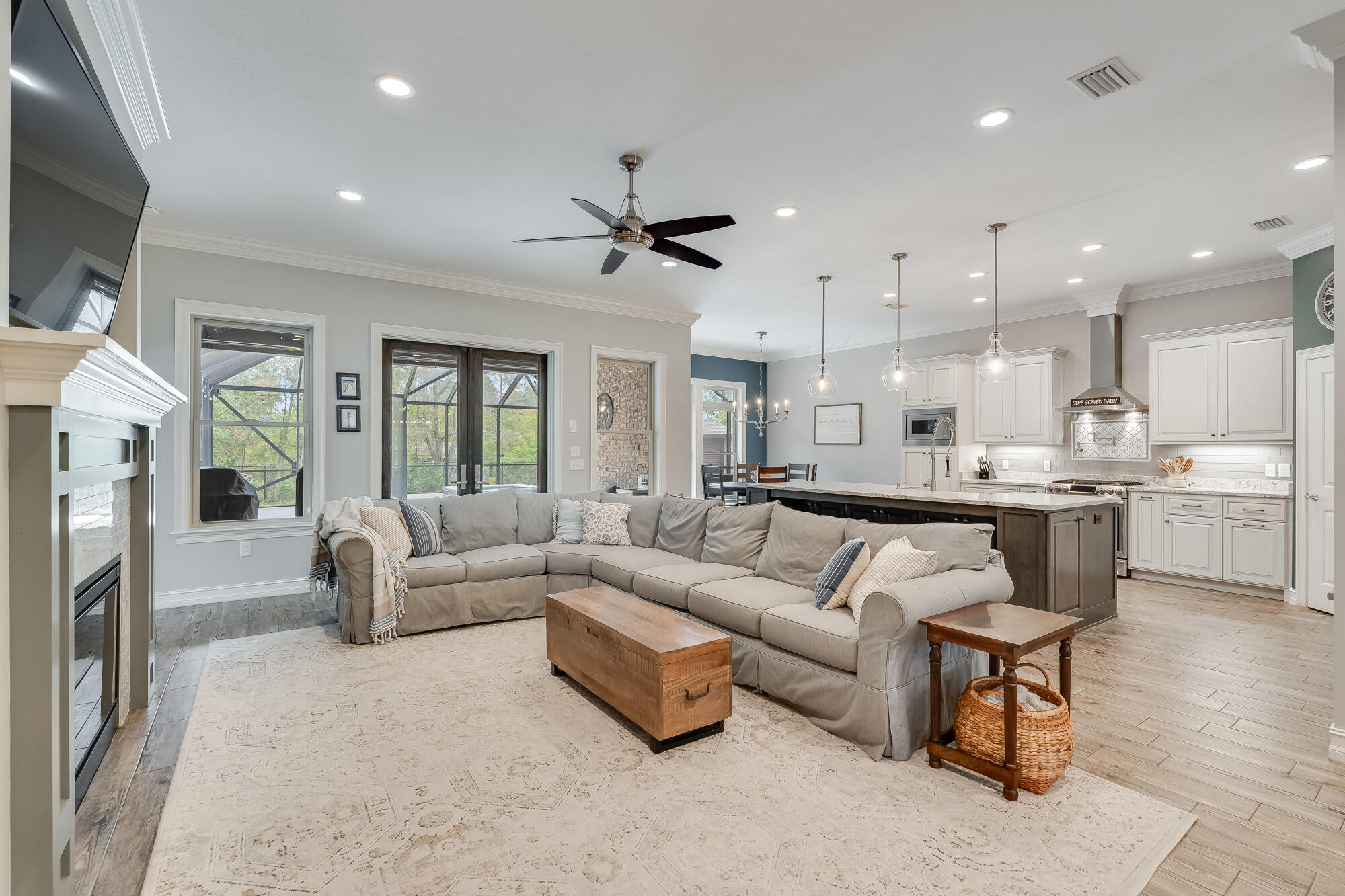 [No Recorded Subdiv] - Residential