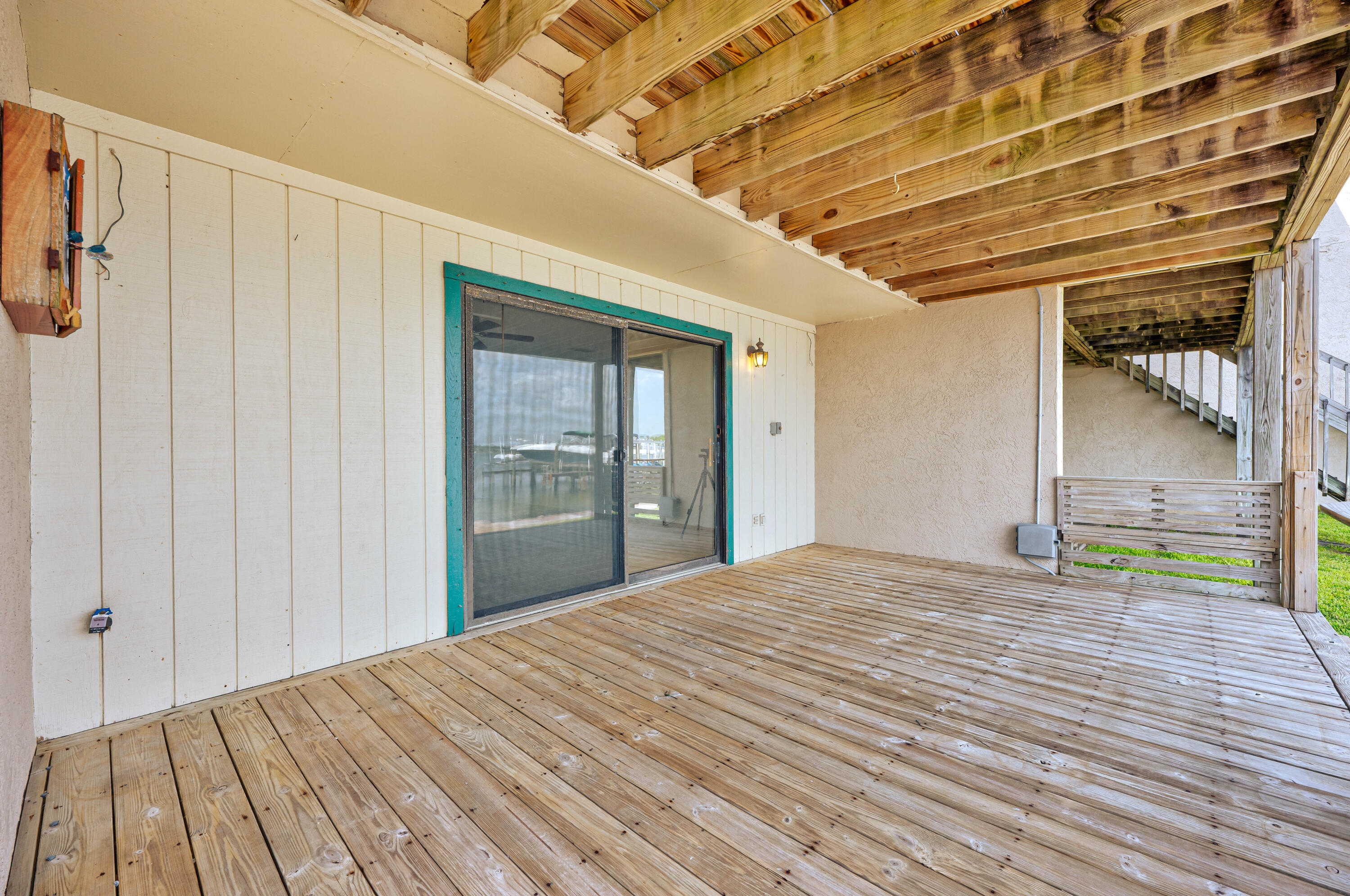 BAYOU PINES T/H - Residential