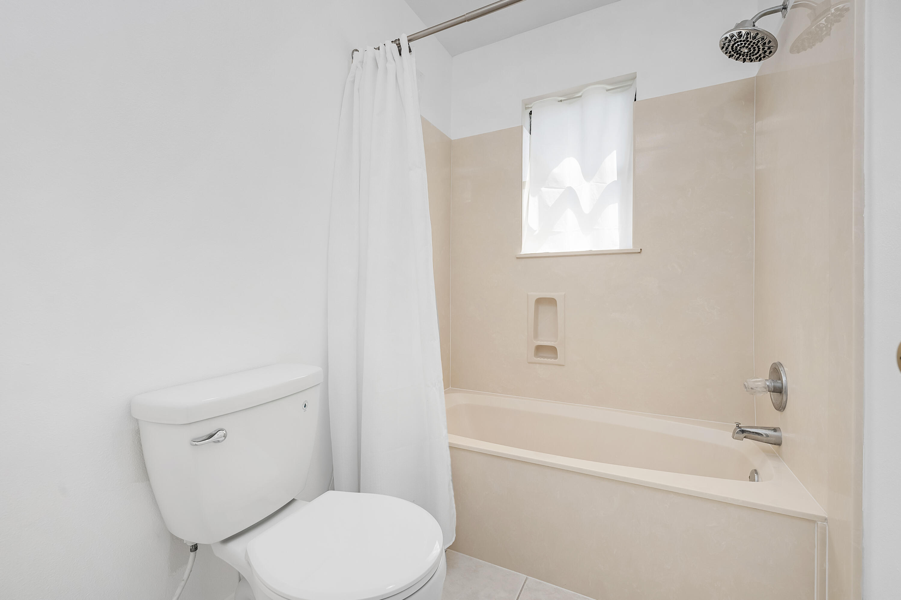 BAYOU PINES T/H - Residential