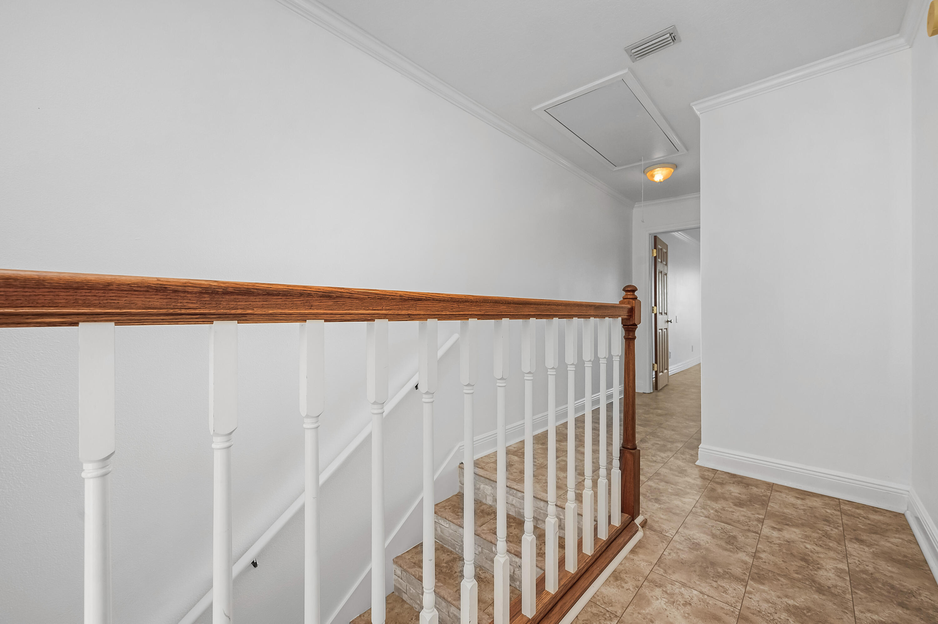 BAYOU PINES T/H - Residential