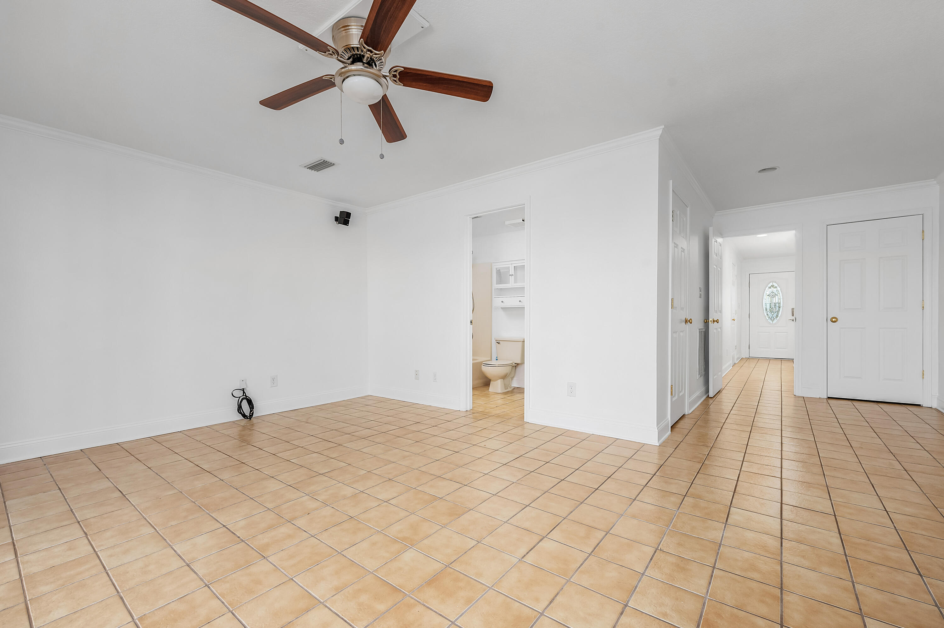 BAYOU PINES T/H - Residential