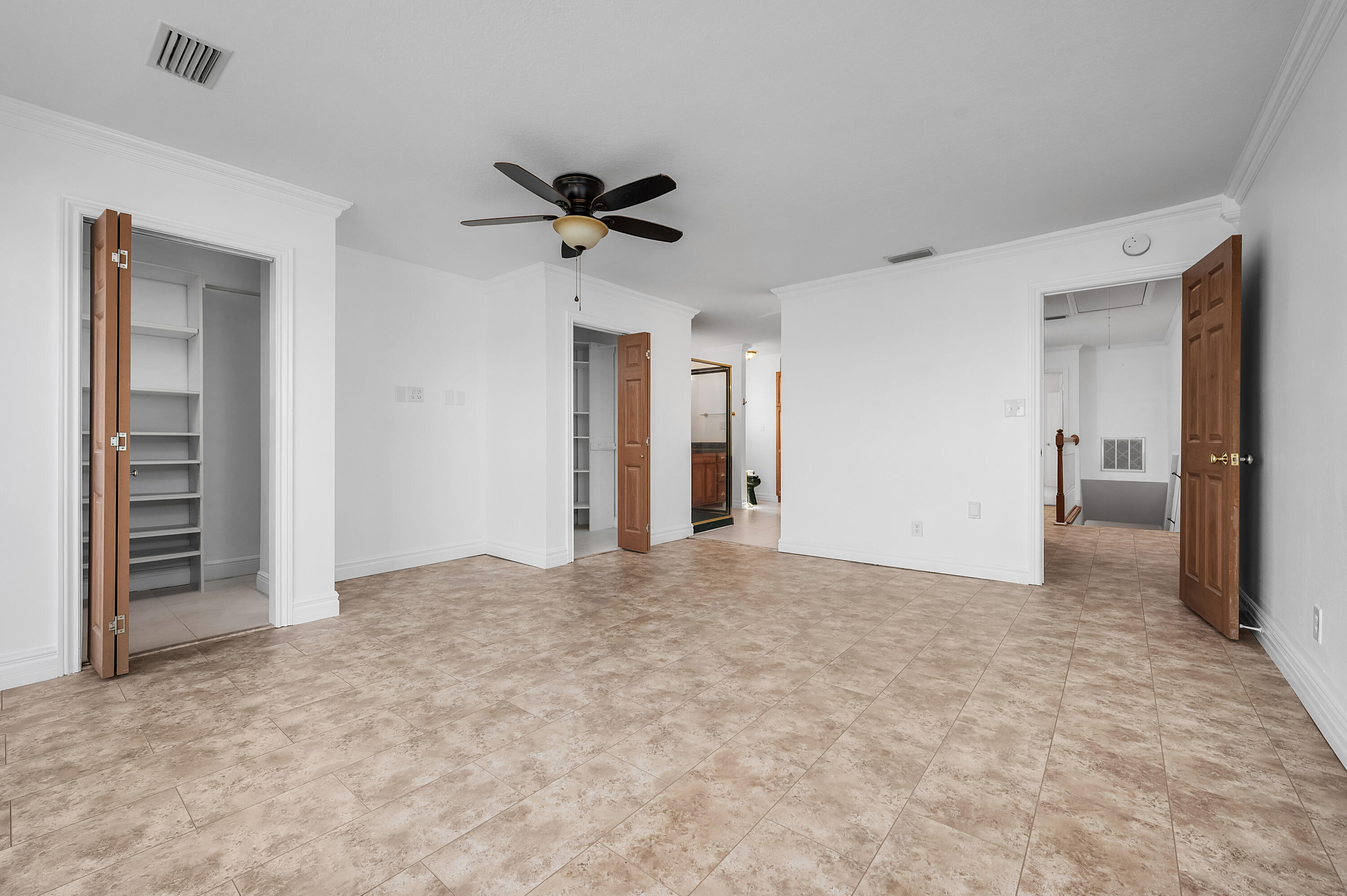 BAYOU PINES T/H - Residential