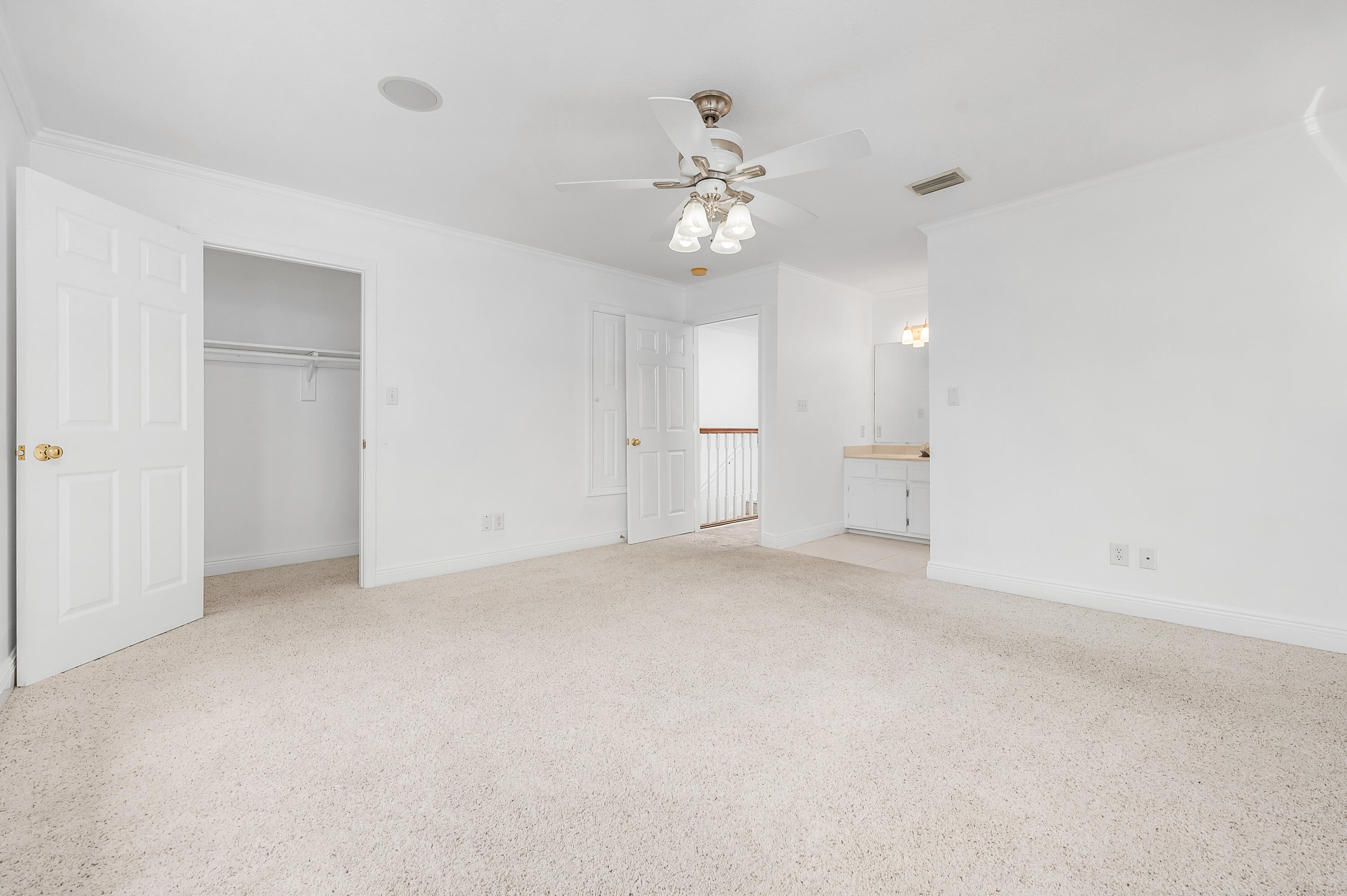 BAYOU PINES T/H - Residential