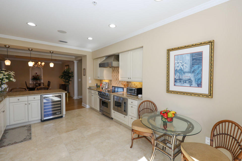 ONE WATER PLACE - Residential