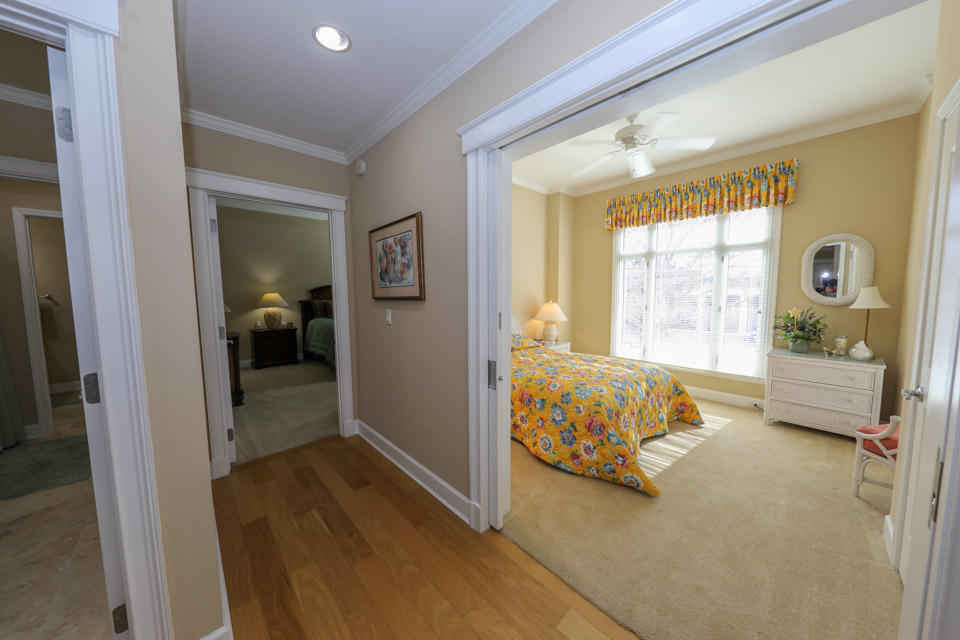 ONE WATER PLACE - Residential