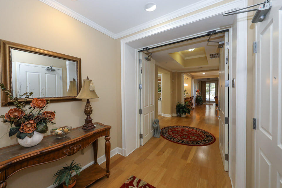 ONE WATER PLACE - Residential