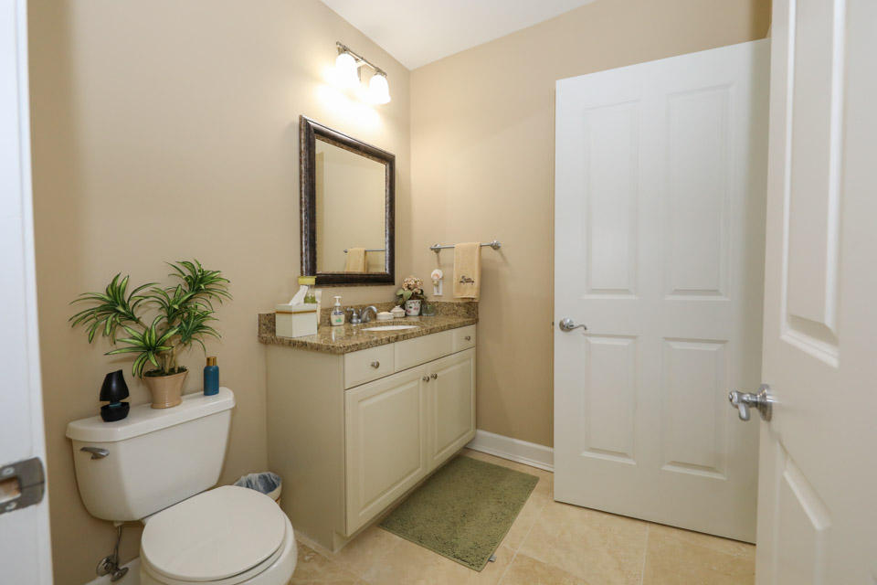 ONE WATER PLACE - Residential