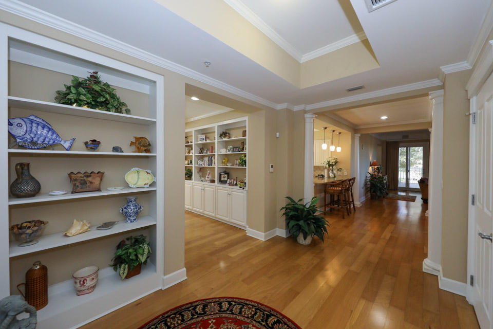 ONE WATER PLACE - Residential