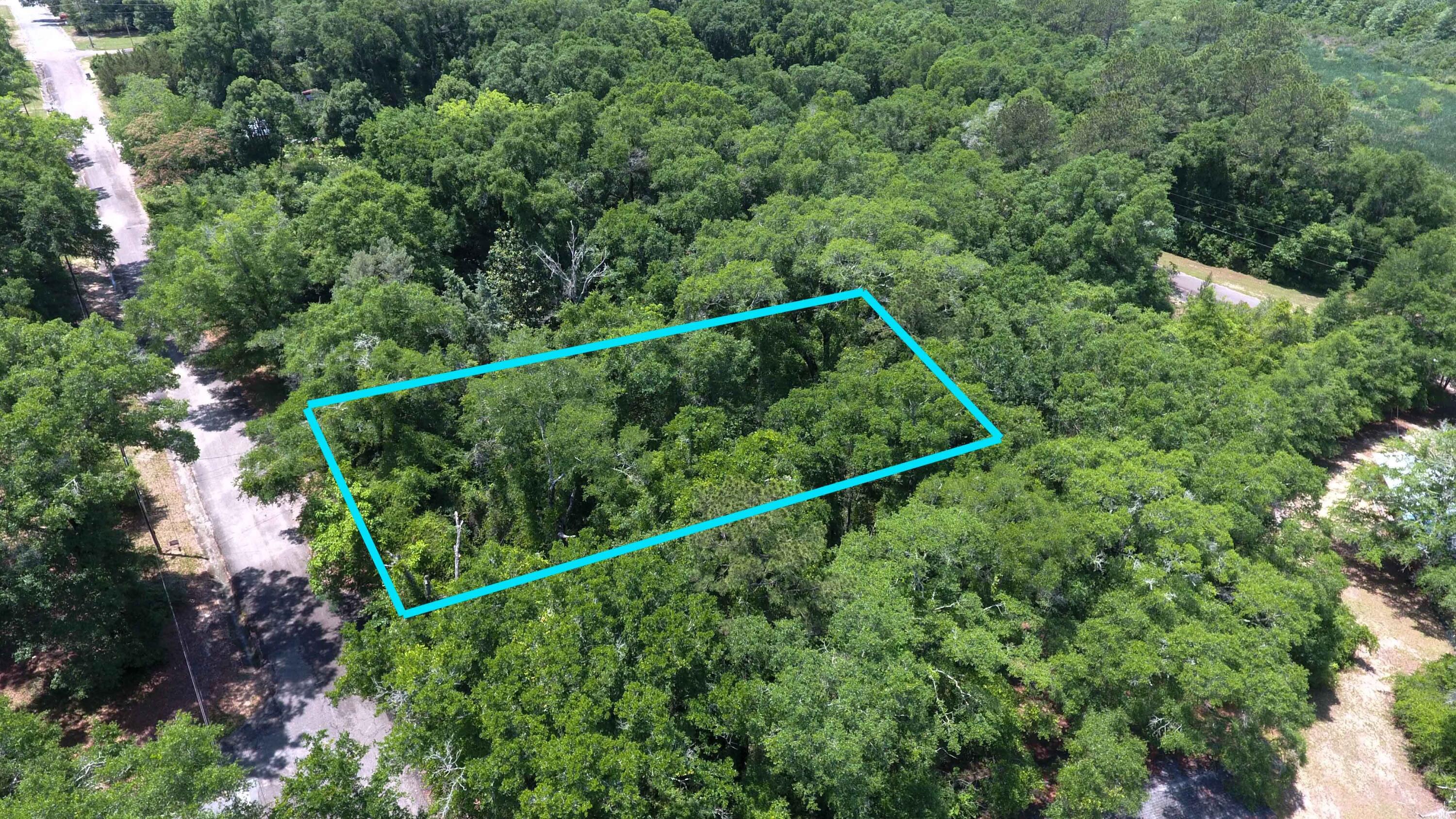 TOWN OF DEFUNIAK - Land